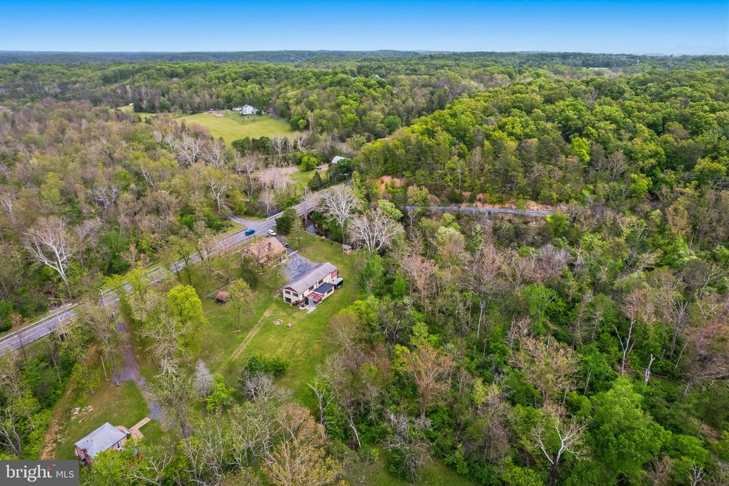 3593 & 3579 STRASBURG ROAD