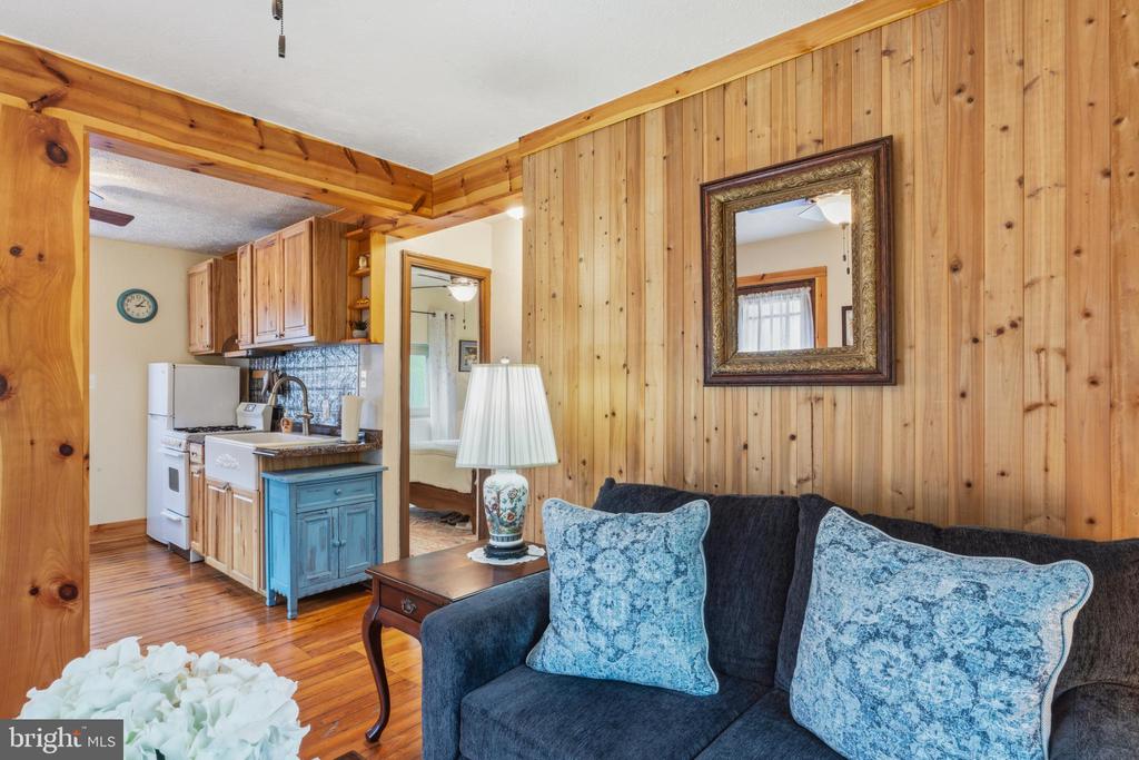 3593 & 3579 STRASBURG ROAD