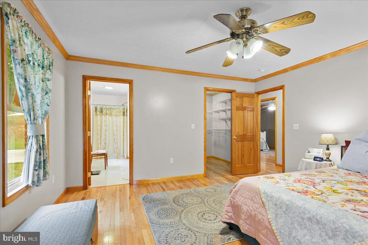 906 CAUTHORN MILL