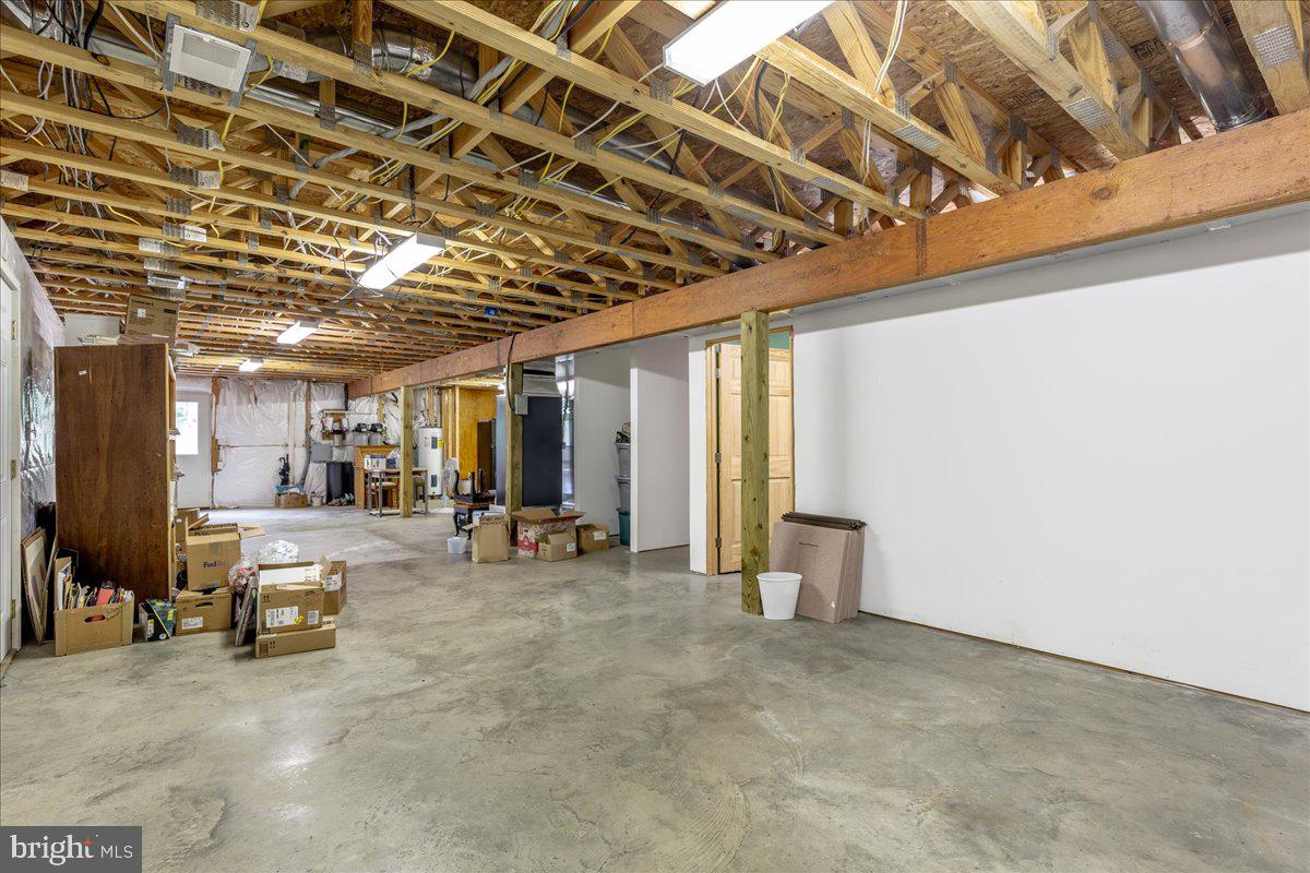 906 CAUTHORN MILL