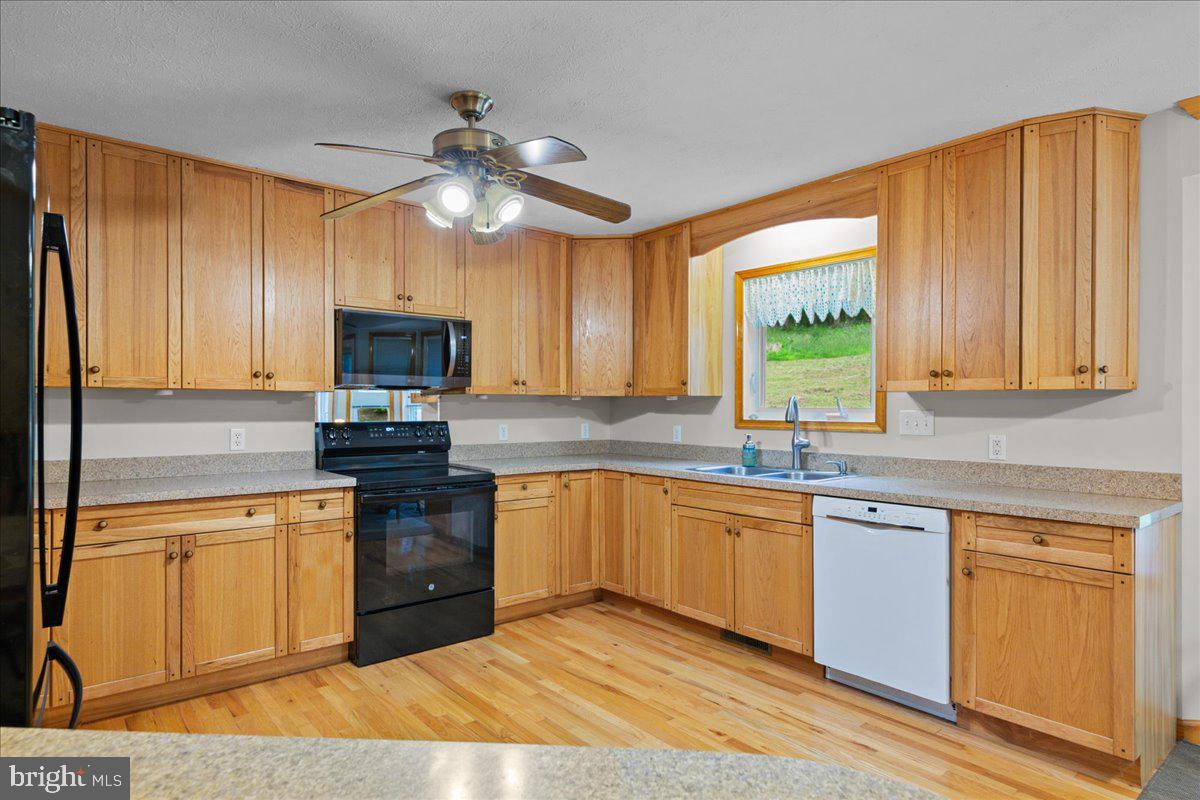 906 CAUTHORN MILL