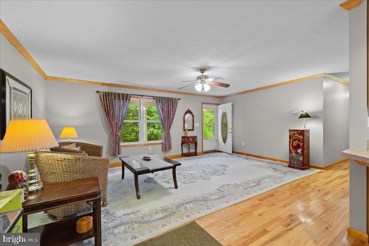 906 CAUTHORN MILL