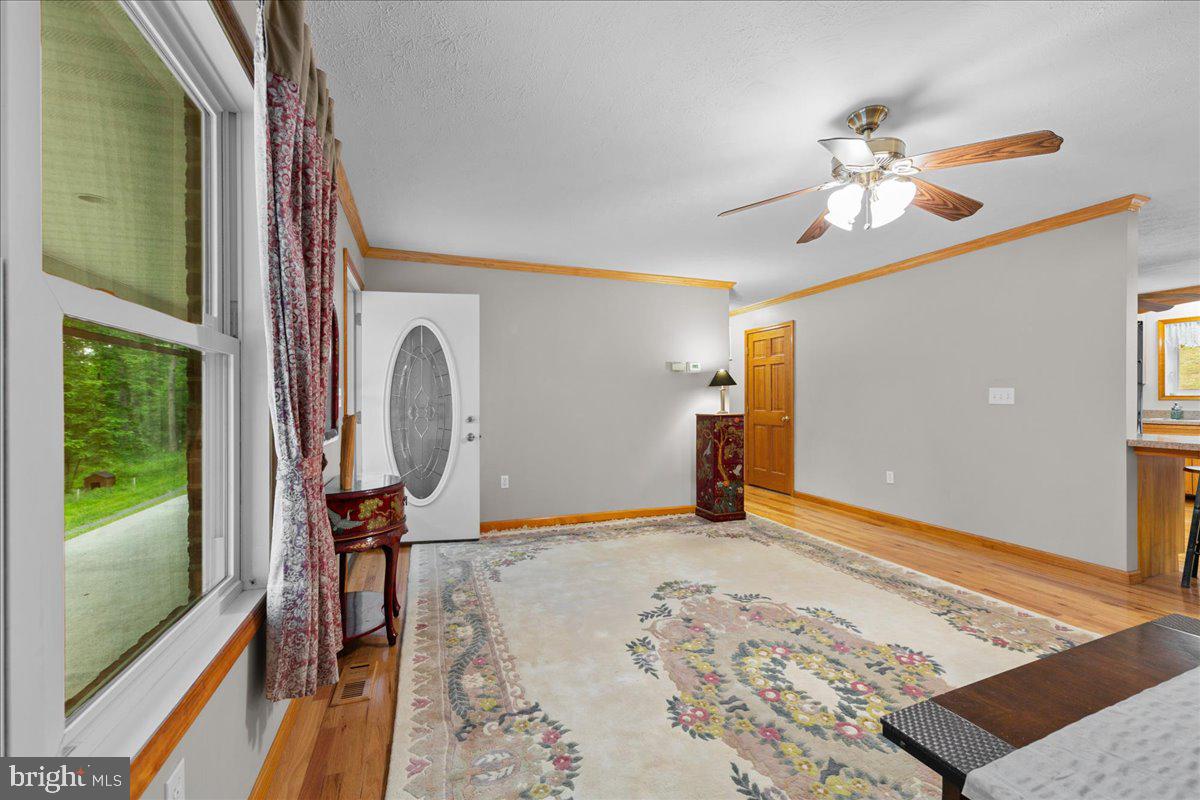 906 CAUTHORN MILL