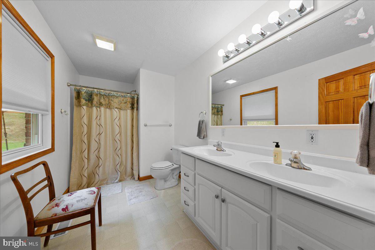 906 CAUTHORN MILL