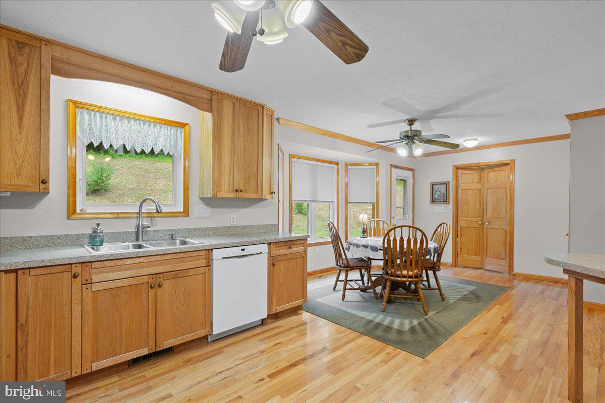 906 CAUTHORN MILL