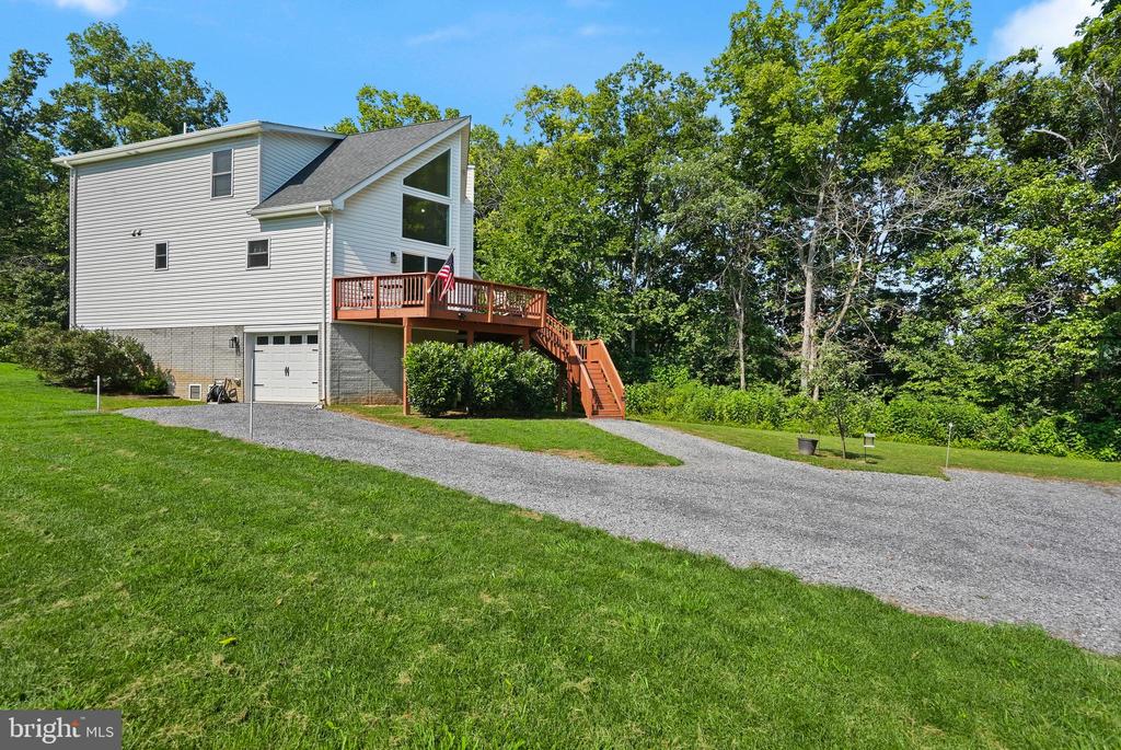 735 SUNSET VILLAGE ROAD