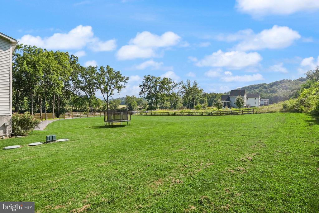 735 SUNSET VILLAGE ROAD
