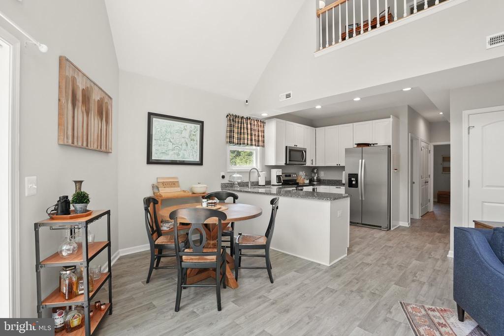 735 SUNSET VILLAGE ROAD