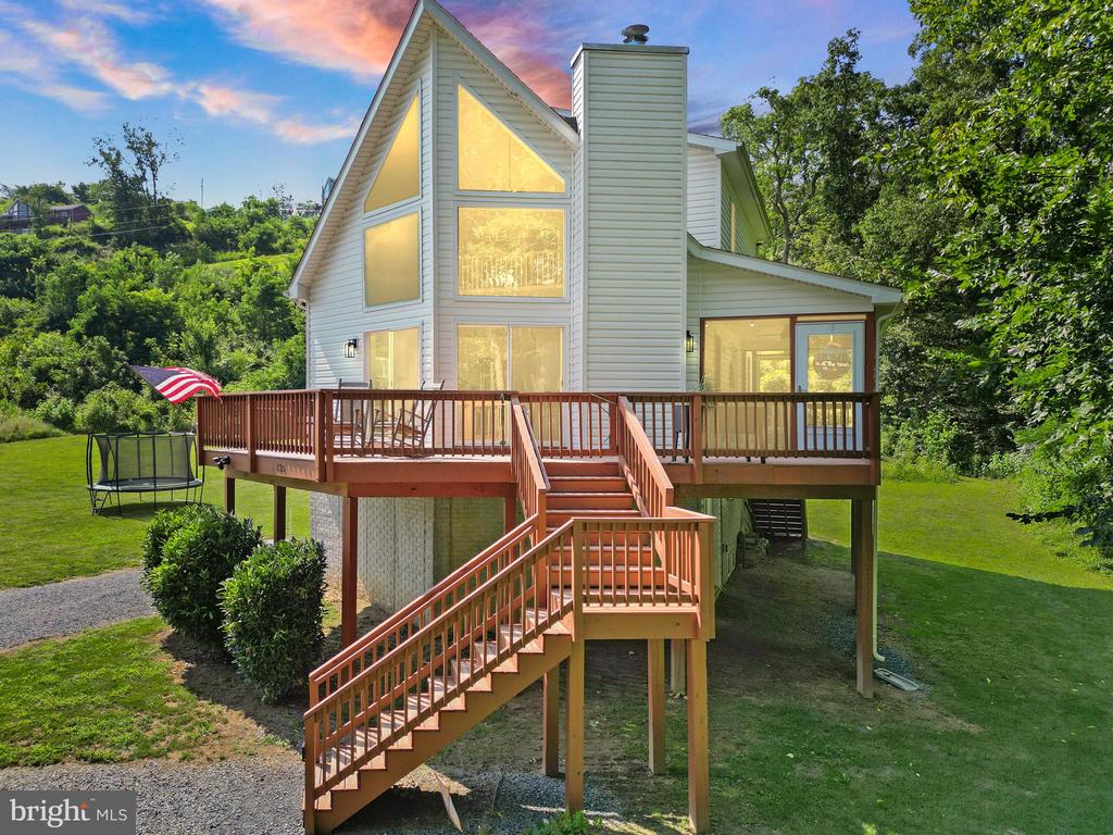 735 SUNSET VILLAGE ROAD