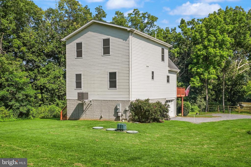 735 SUNSET VILLAGE ROAD