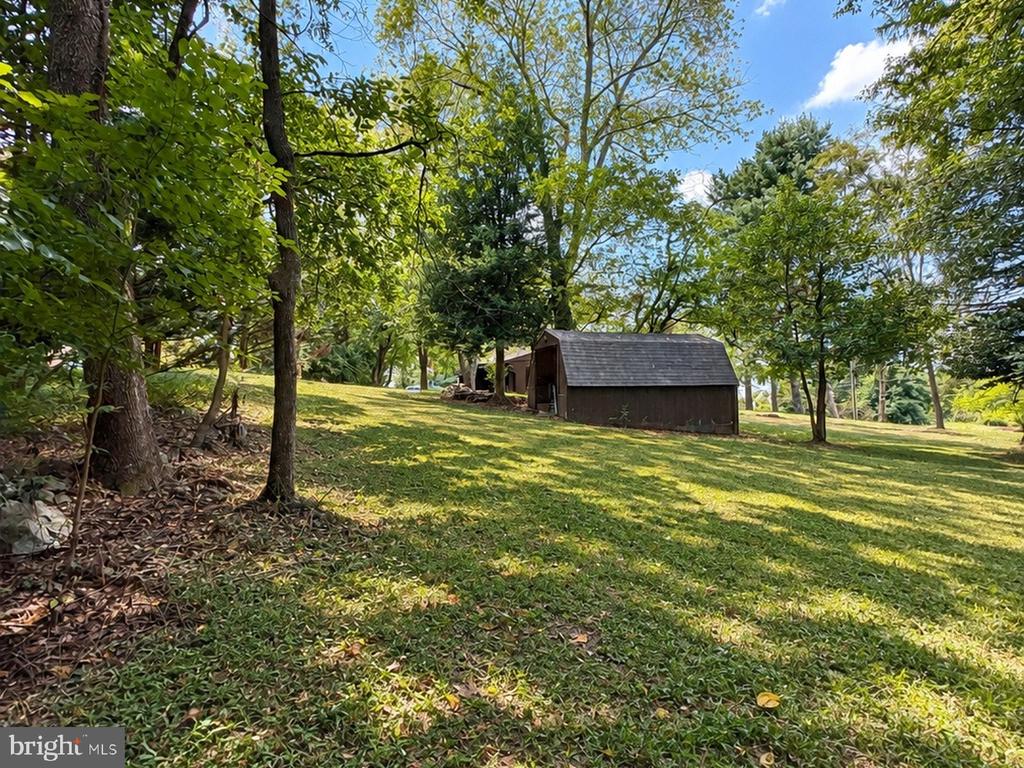 411 CARDINAL DRIVE