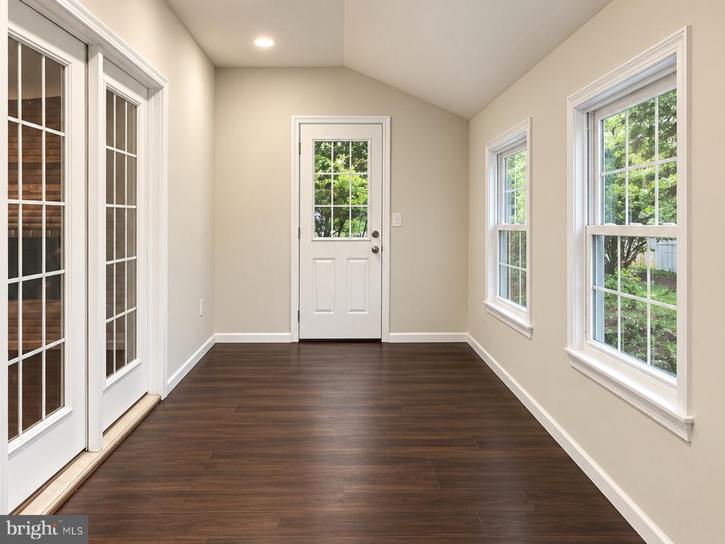 411 CARDINAL DRIVE