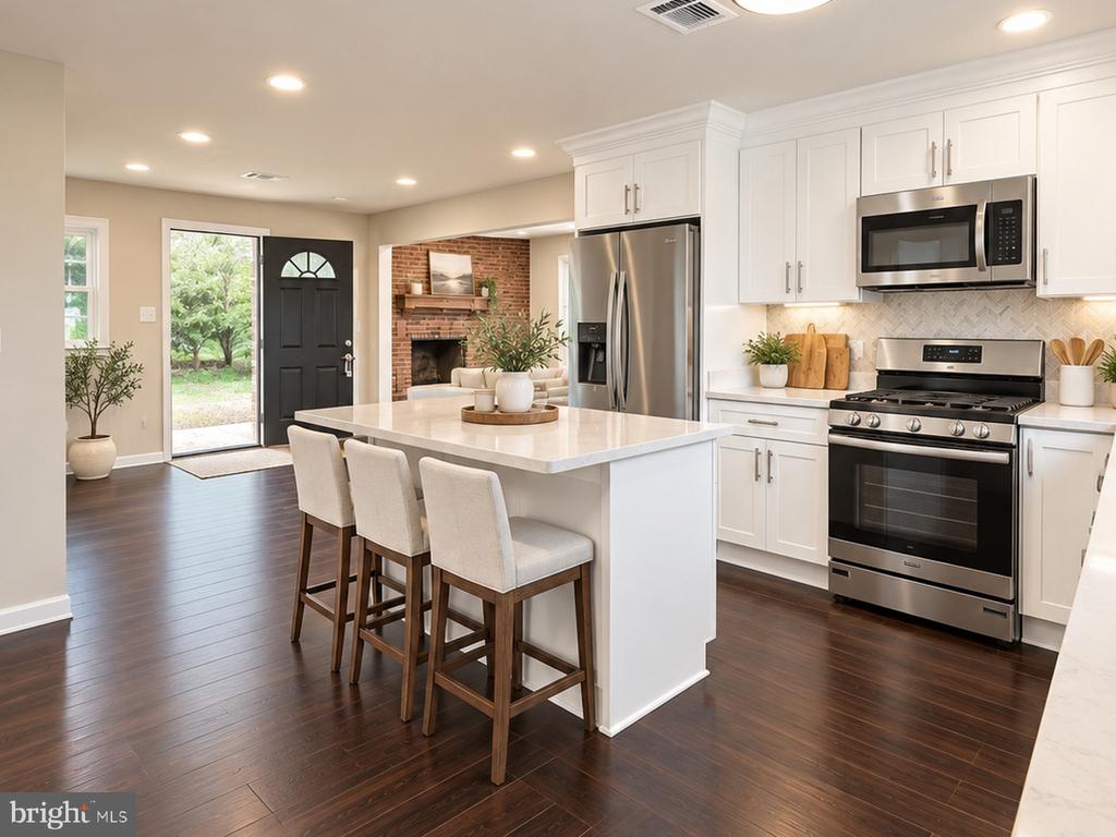 411 CARDINAL DRIVE