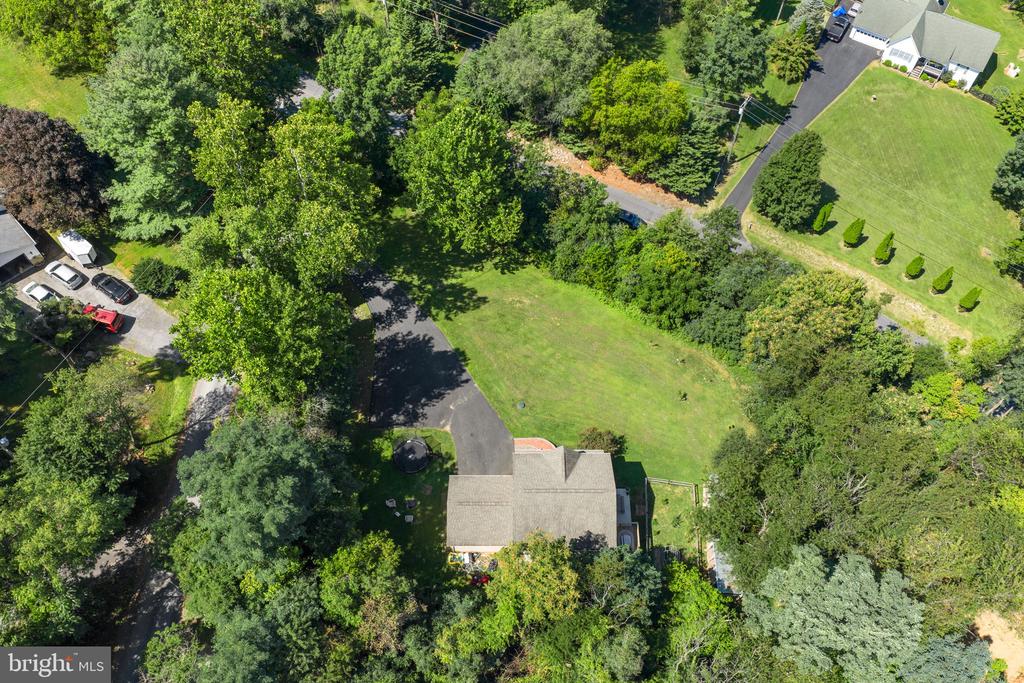 15 OAK HEIGHTS ROAD