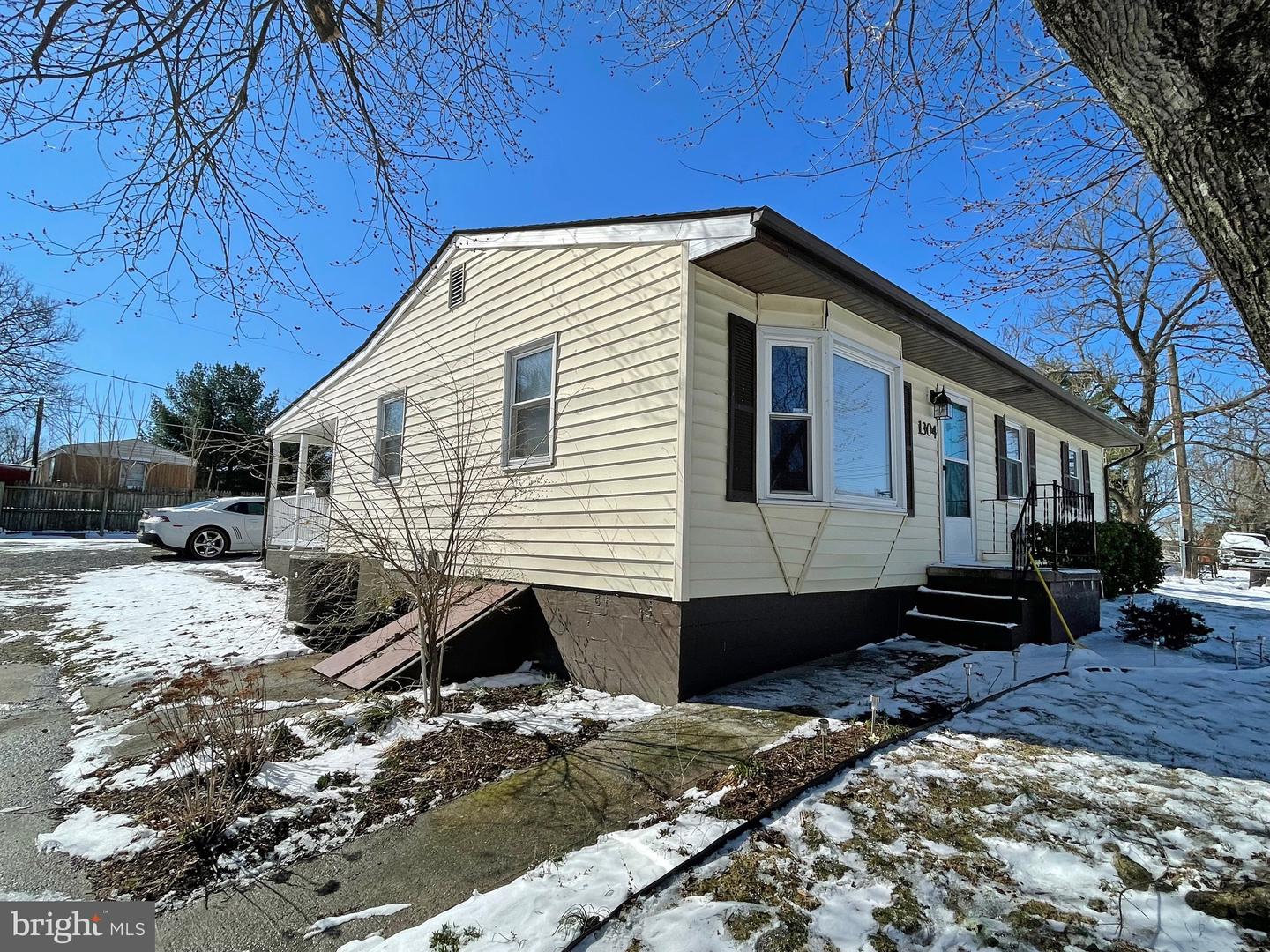 1304 GRAPEVINE ROAD