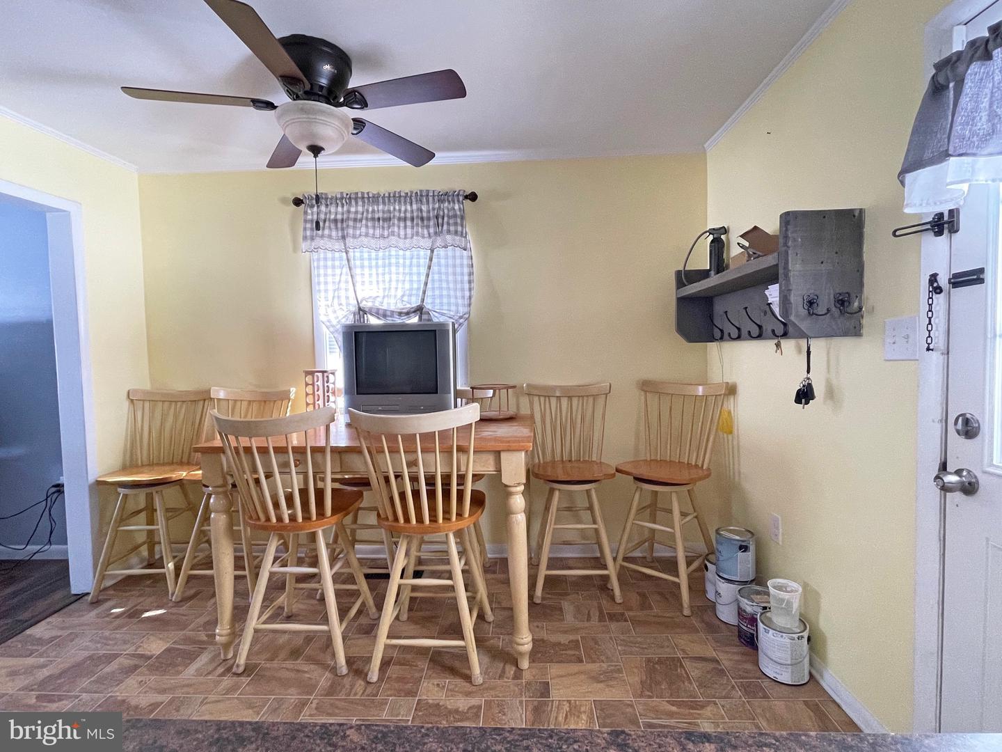 1304 GRAPEVINE ROAD