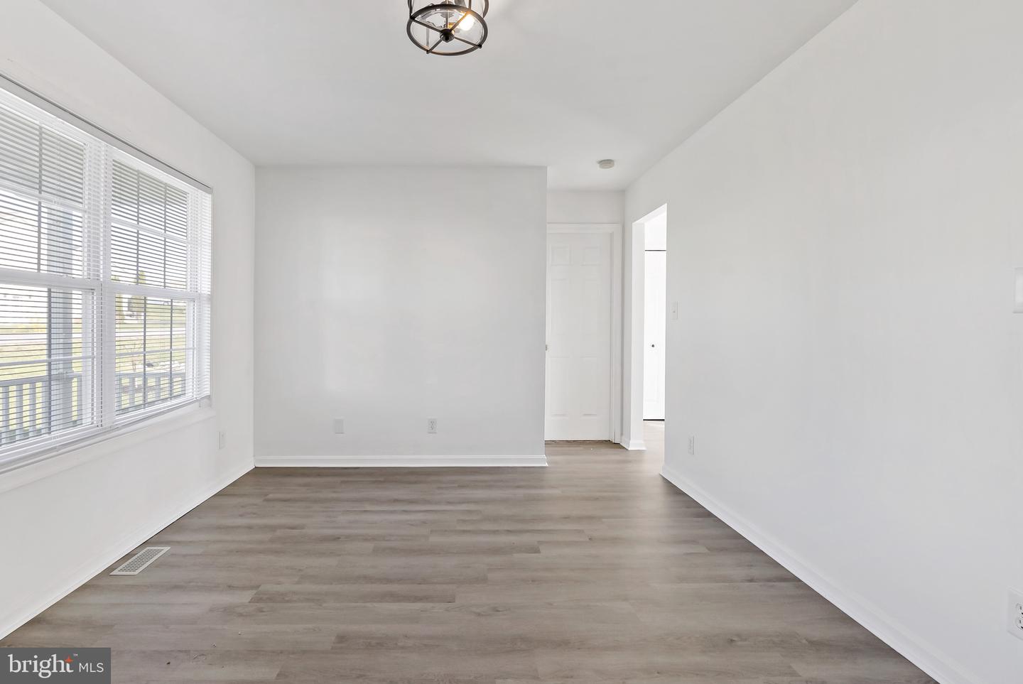 36 PEREGRINE DRIVE