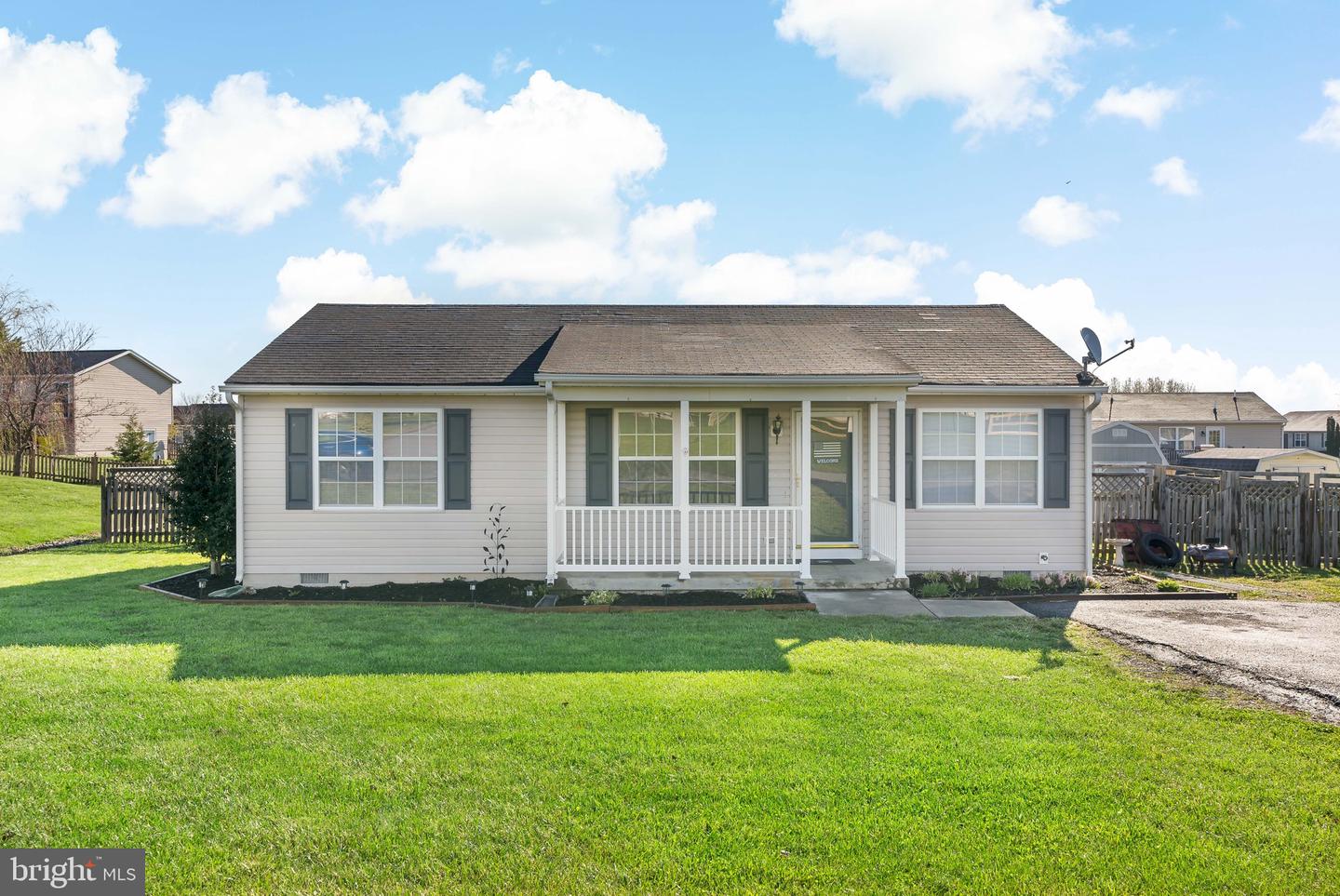 36 PEREGRINE DRIVE
