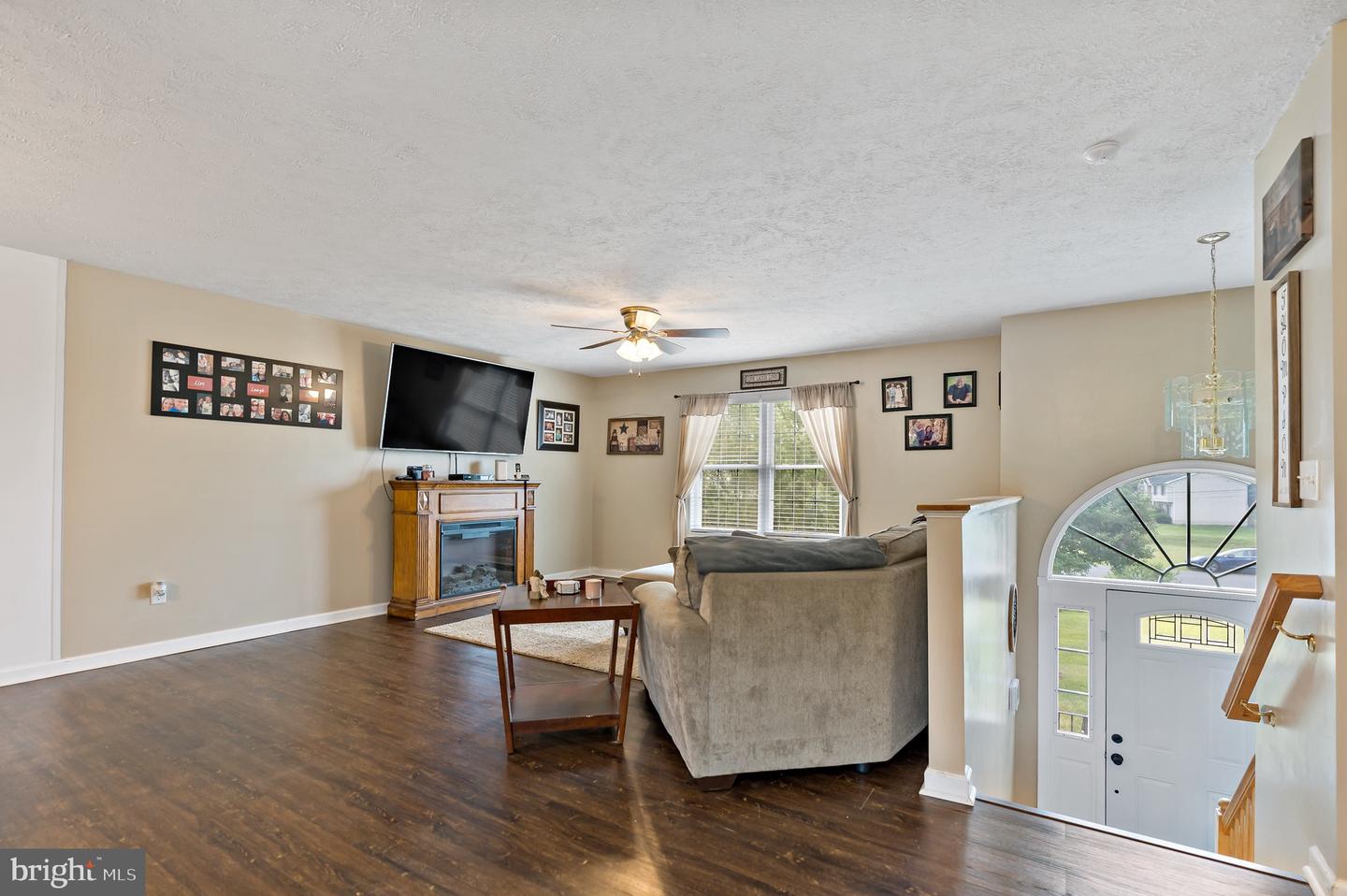 396 WENDOVER DRIVE