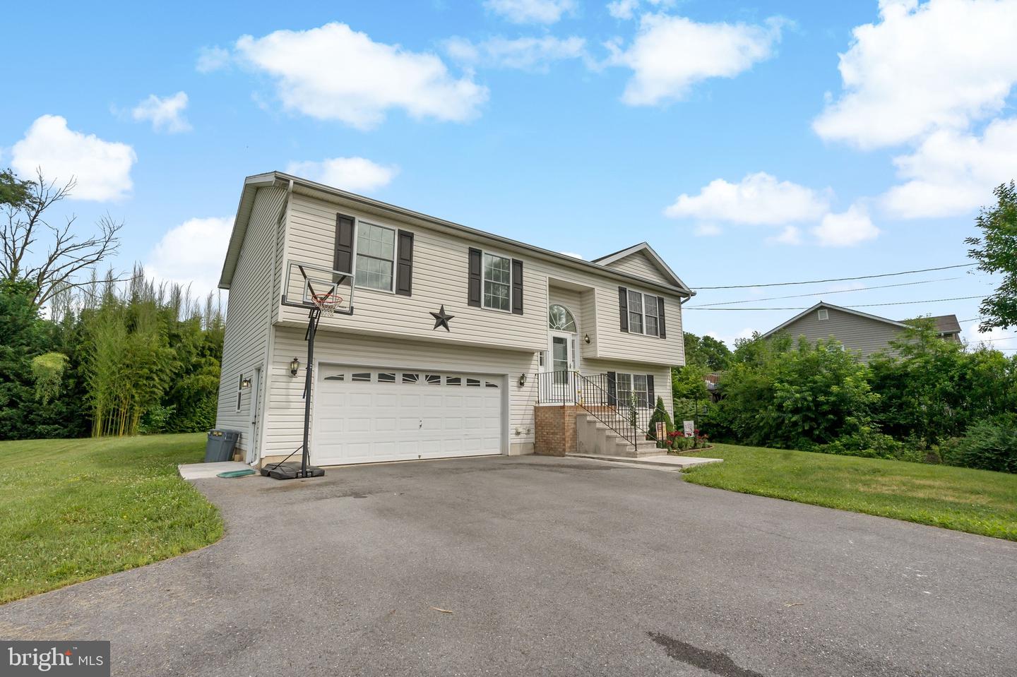 396 WENDOVER DRIVE