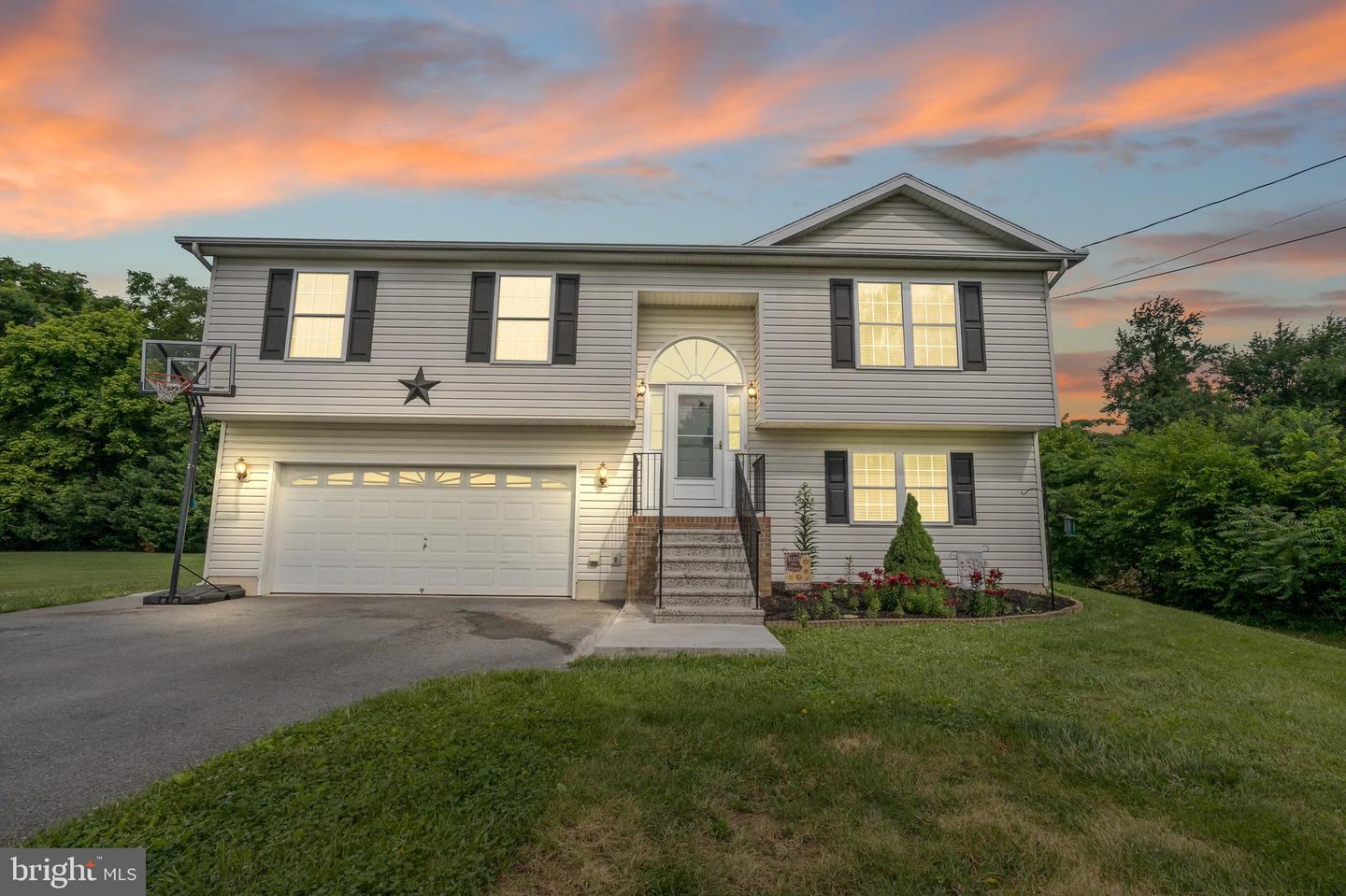 396 WENDOVER DRIVE