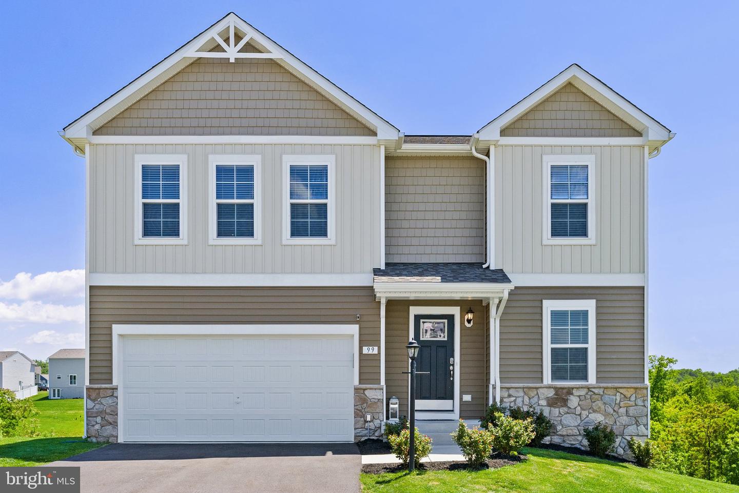 99 LUXOR COURT