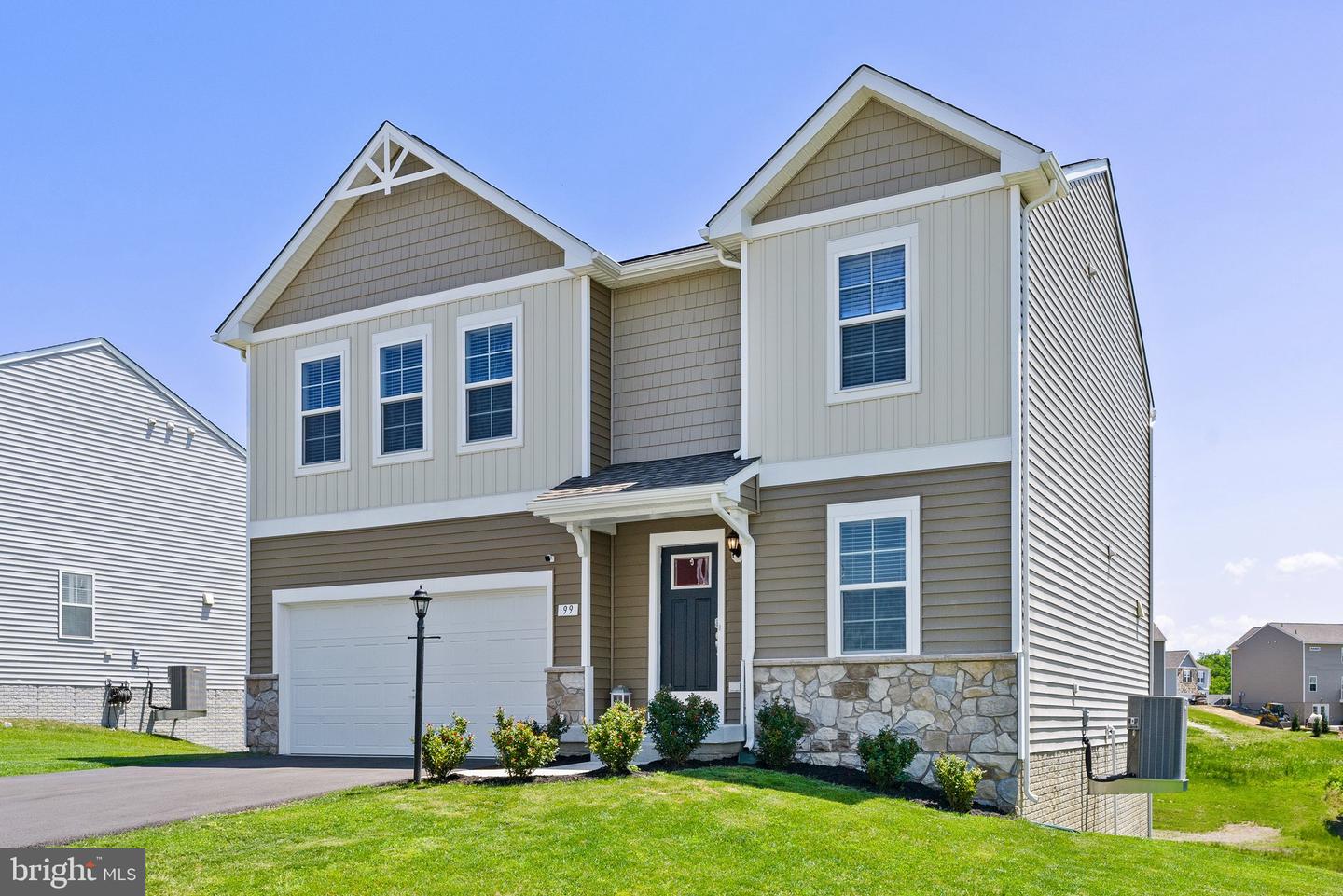 99 LUXOR COURT