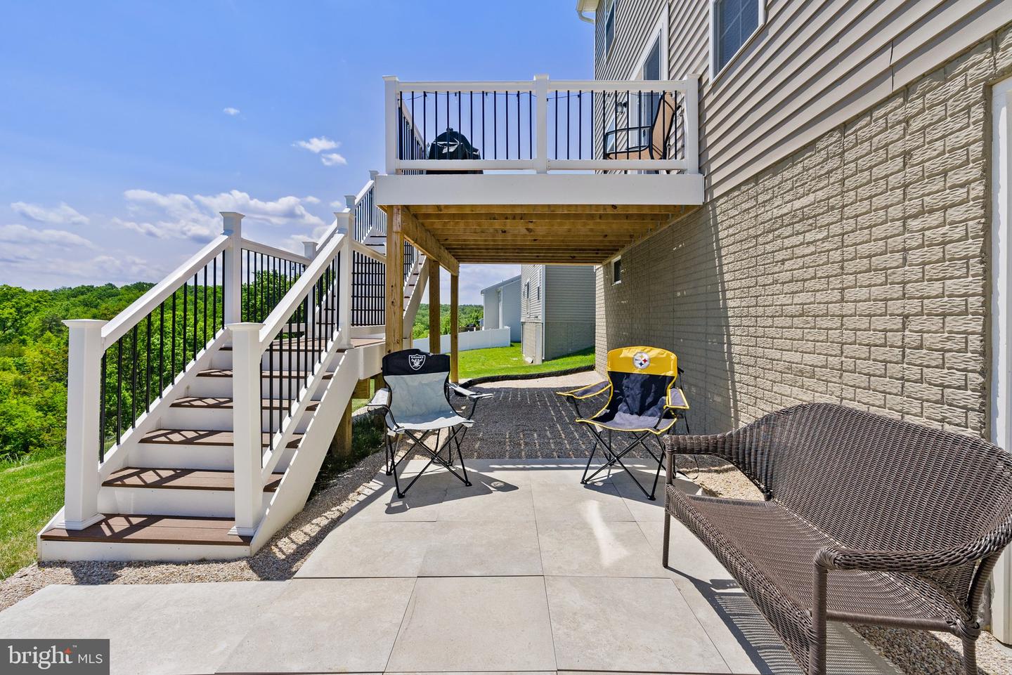 99 LUXOR COURT