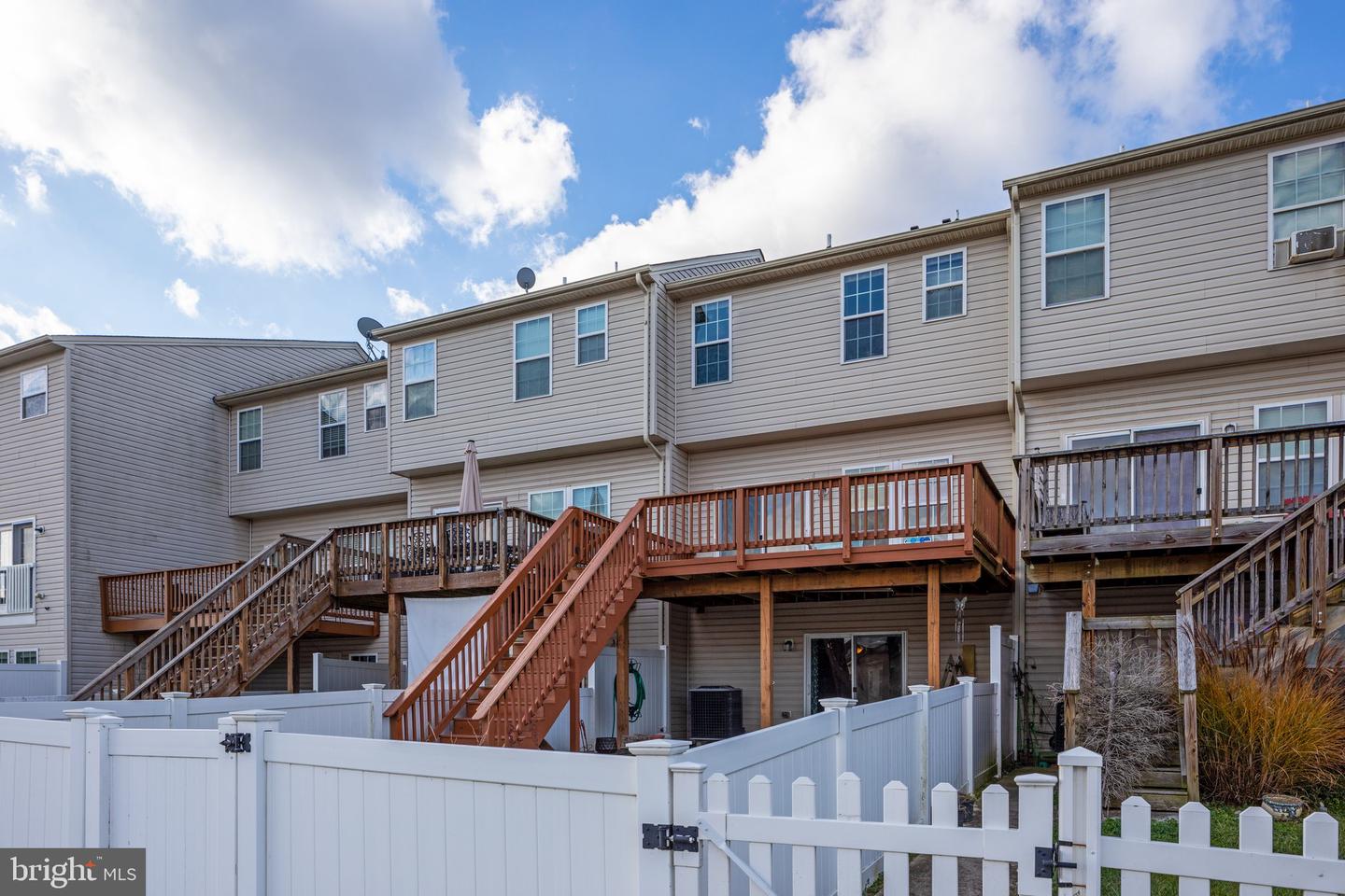 40 Tidewater TERRACE