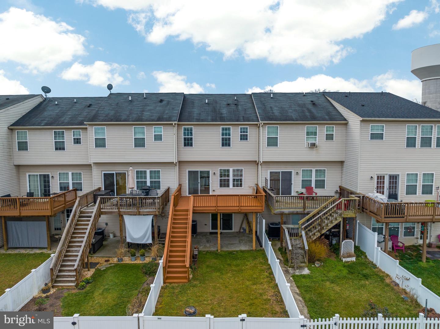 40 Tidewater TERRACE