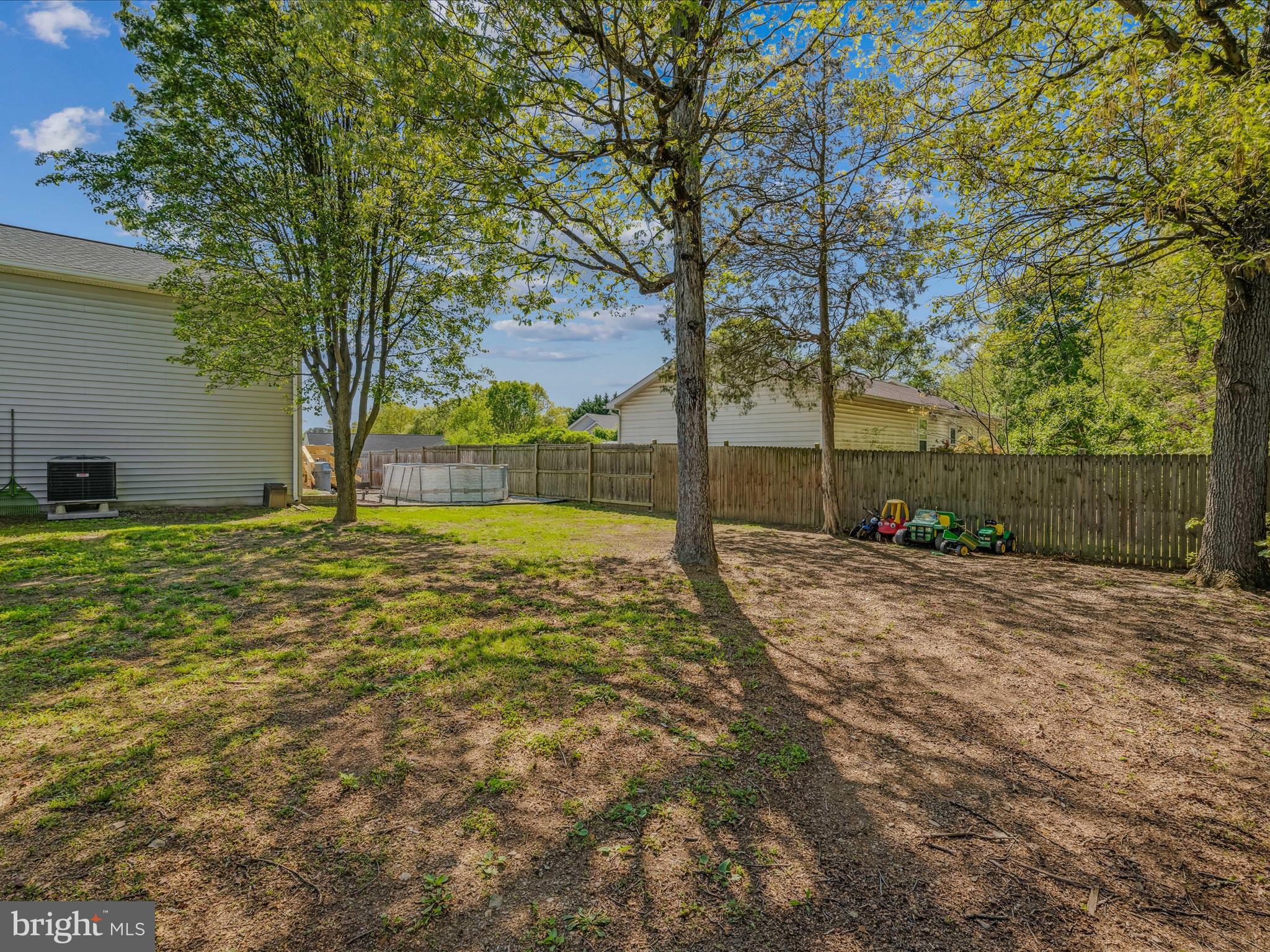 107 Longwood Dr