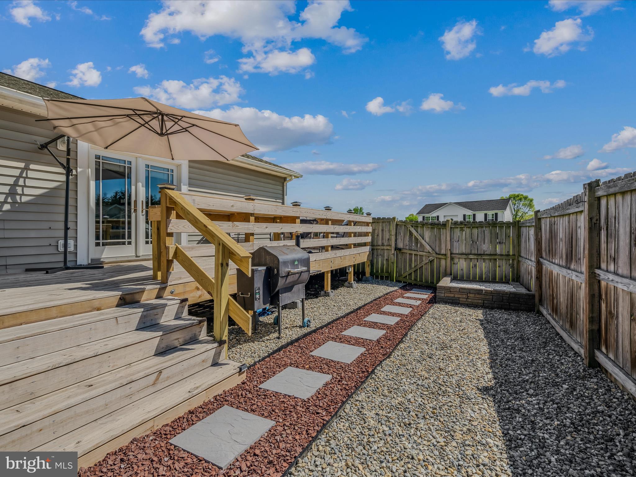 107 Longwood Dr