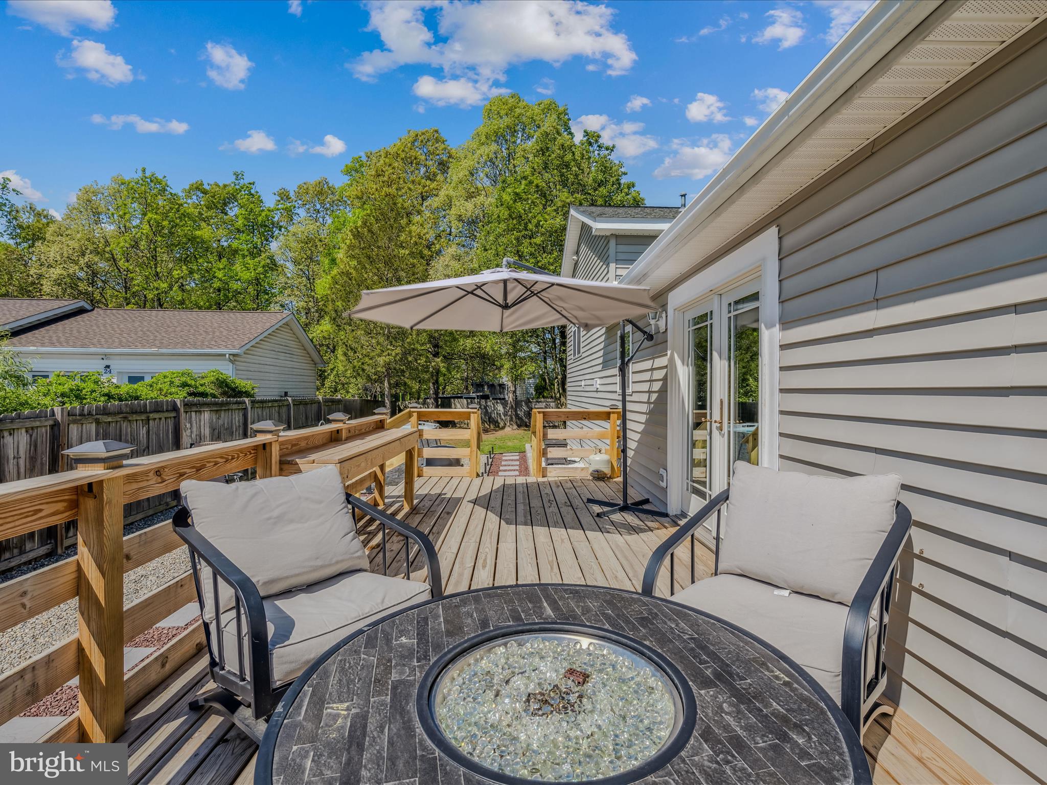 107 Longwood Dr