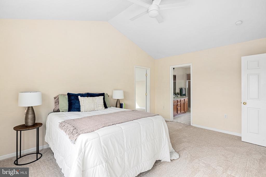 180 Carrera Ct