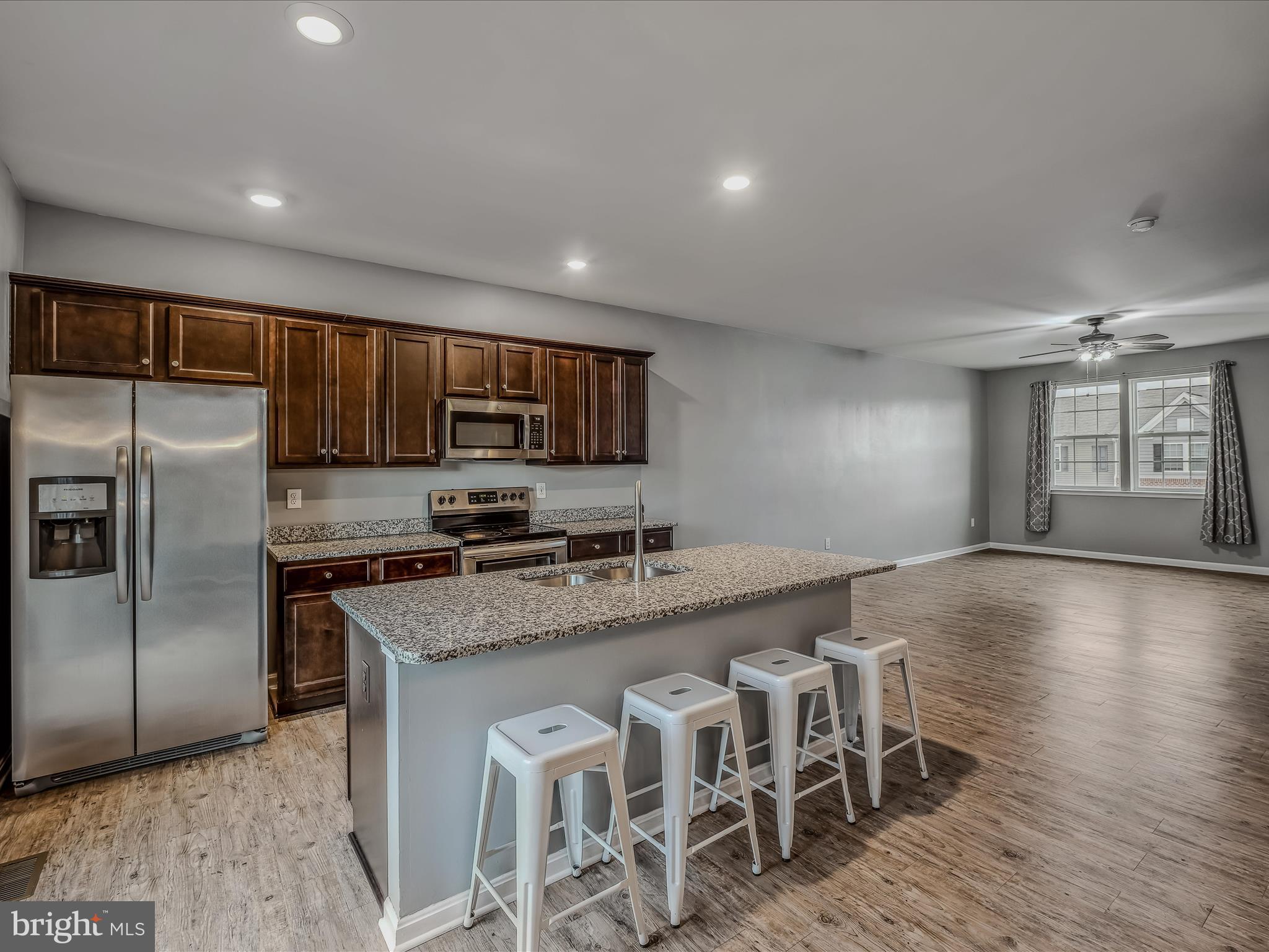 243 DREXEL CT