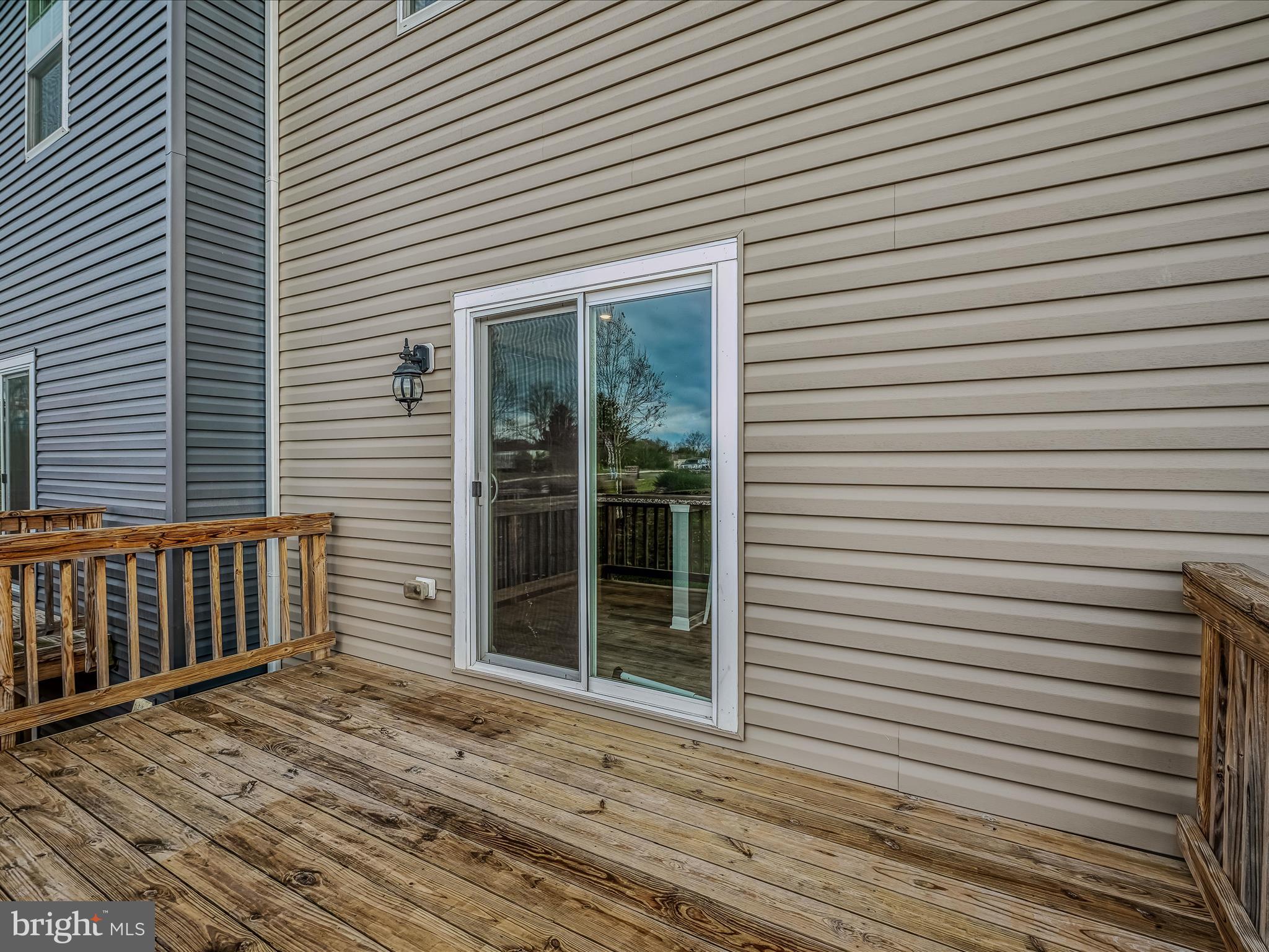 243 DREXEL CT