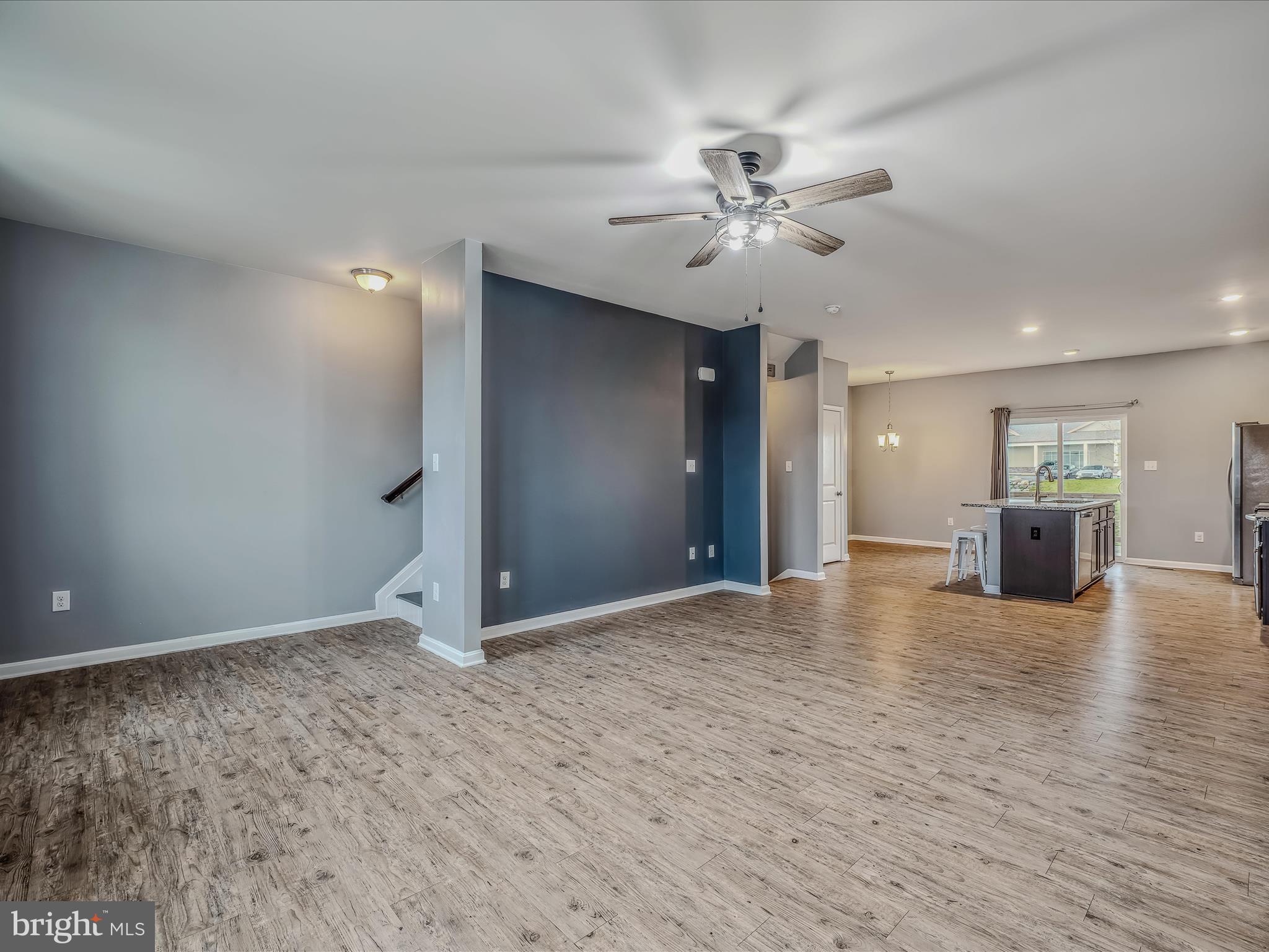 243 DREXEL CT