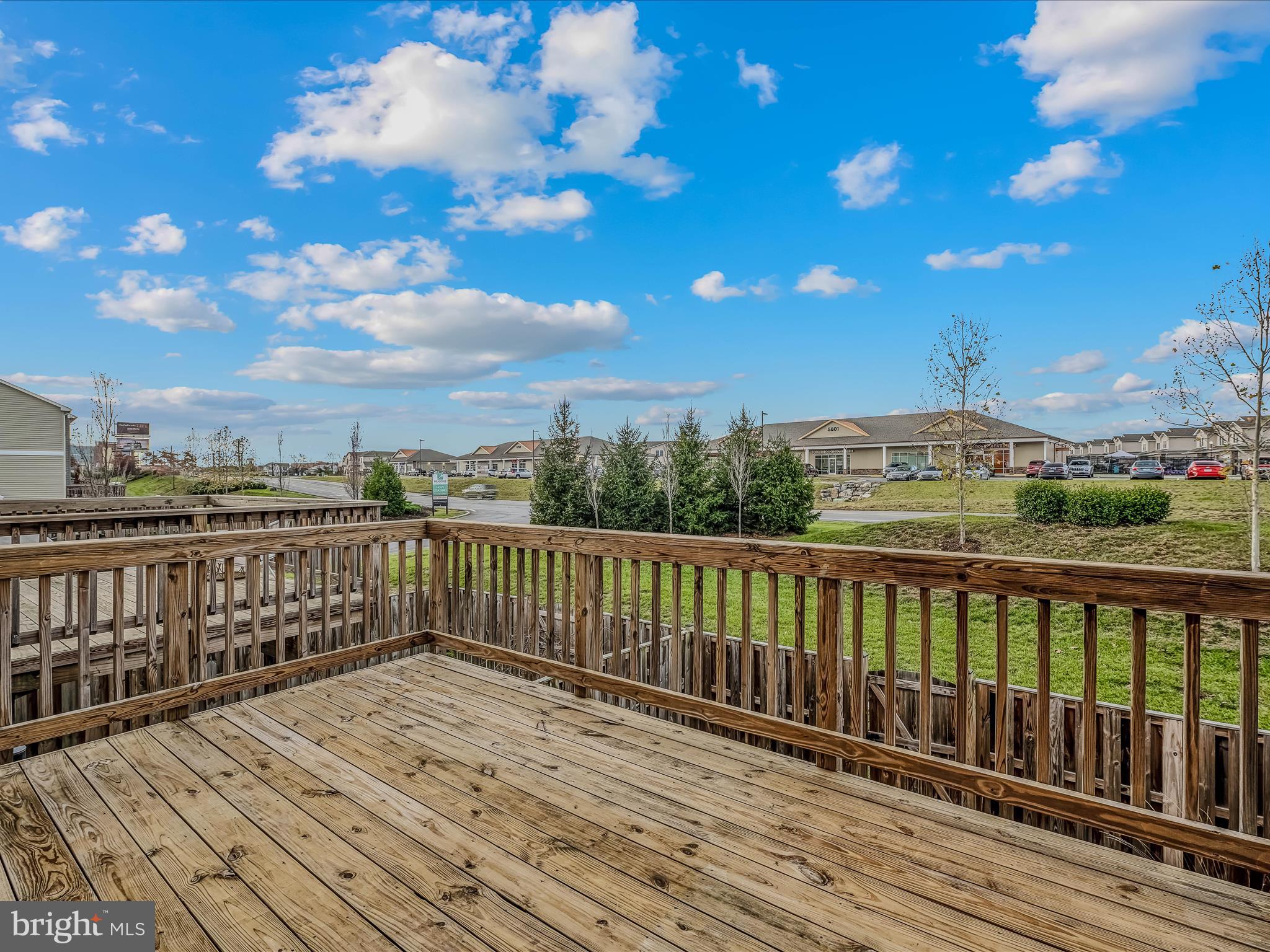 243 DREXEL CT