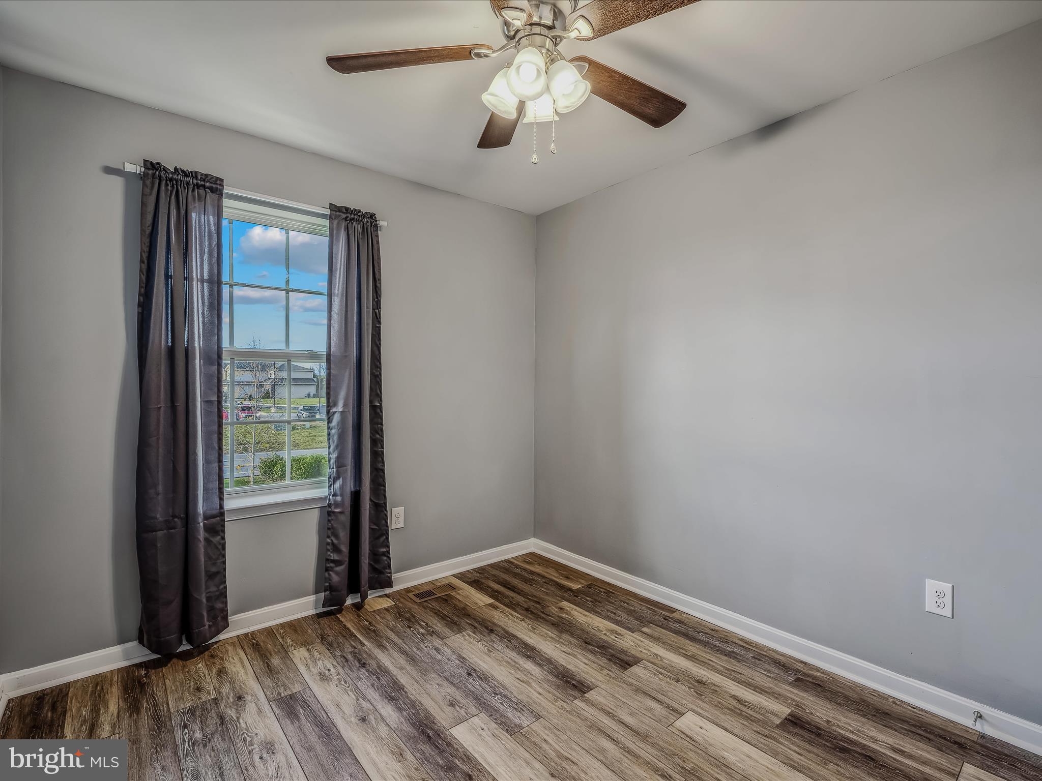 243 DREXEL CT