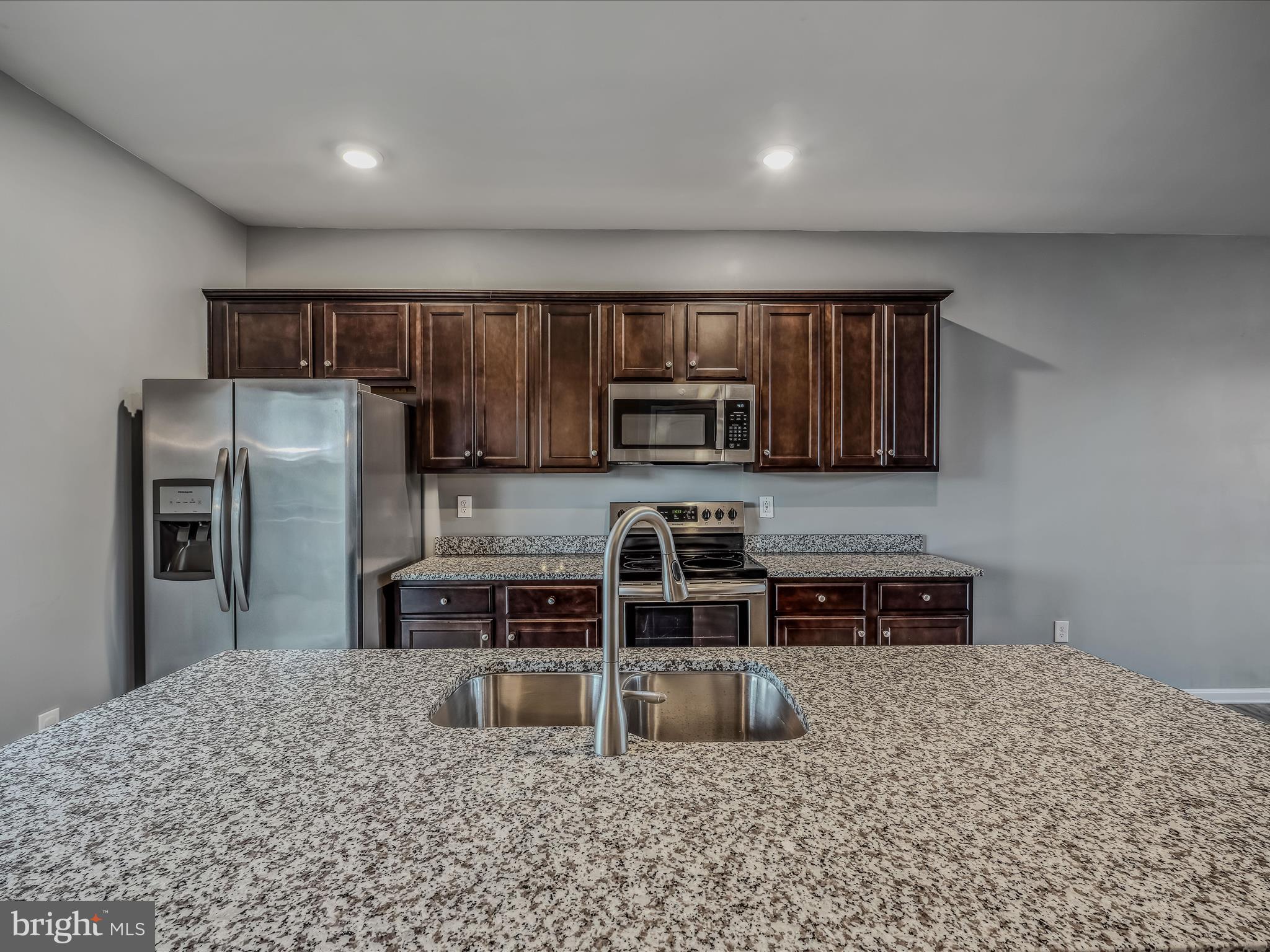 243 DREXEL CT