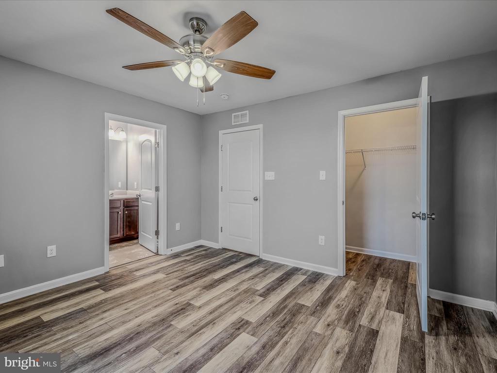 243 DREXEL CT