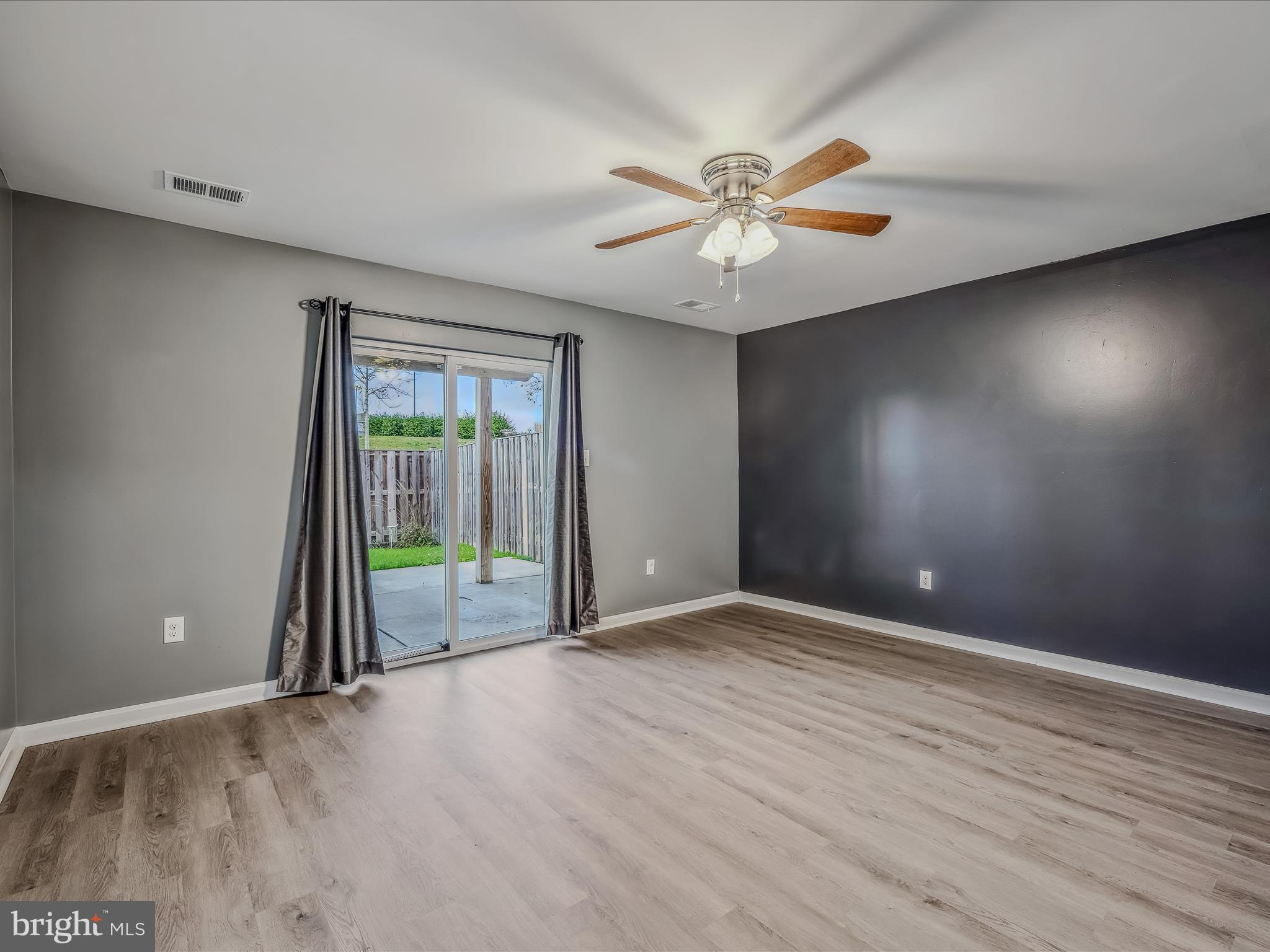 243 DREXEL CT