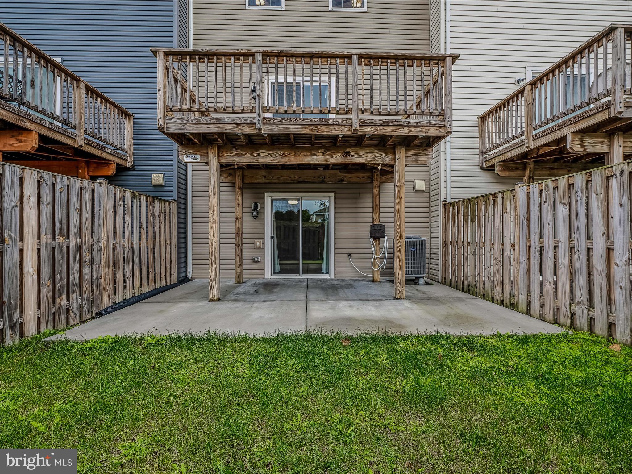 243 DREXEL CT