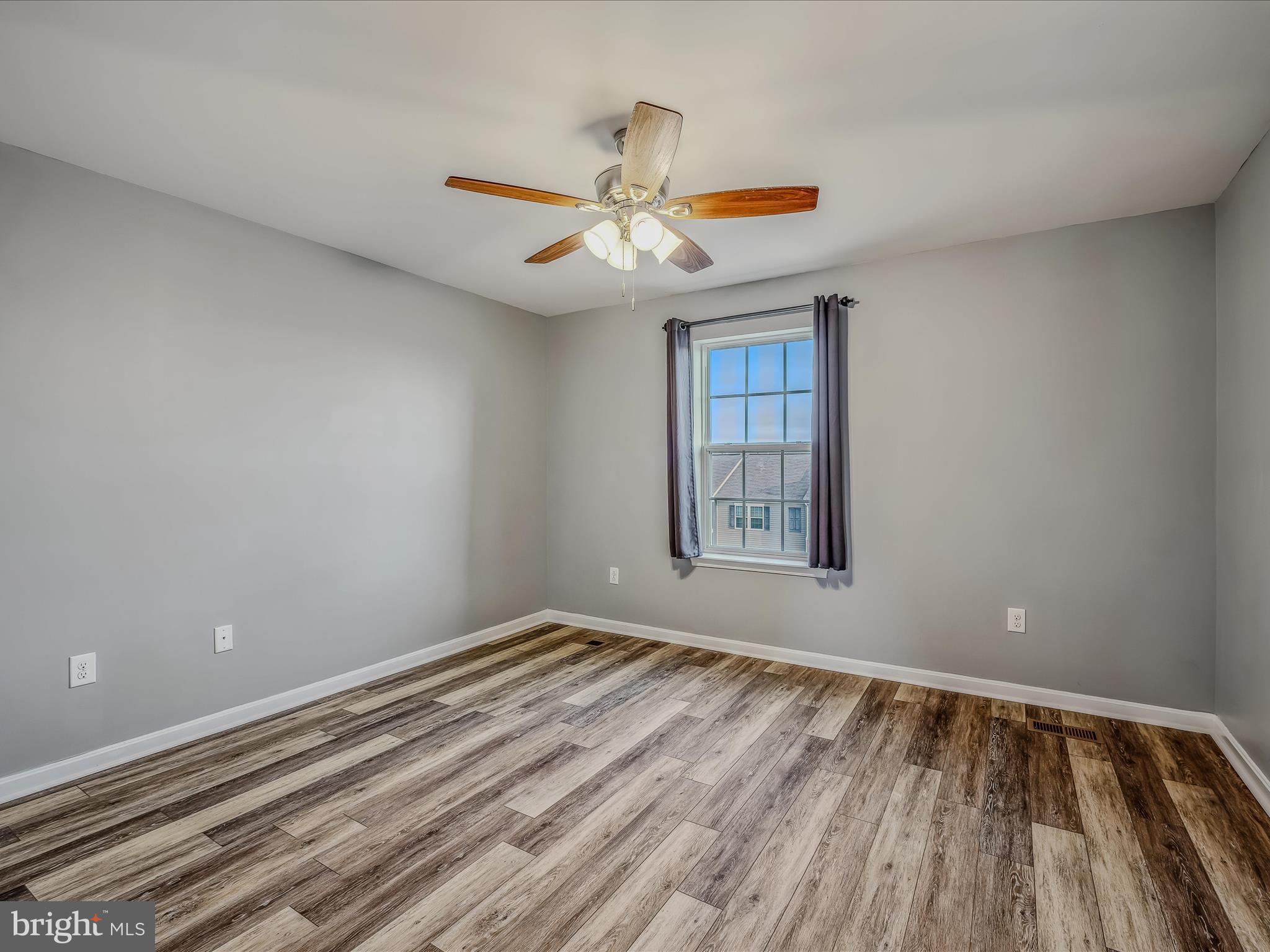 243 DREXEL CT