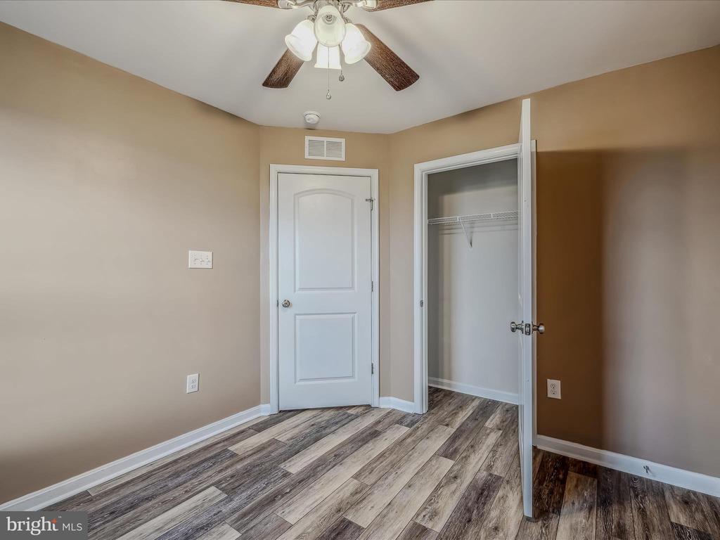 243 DREXEL CT