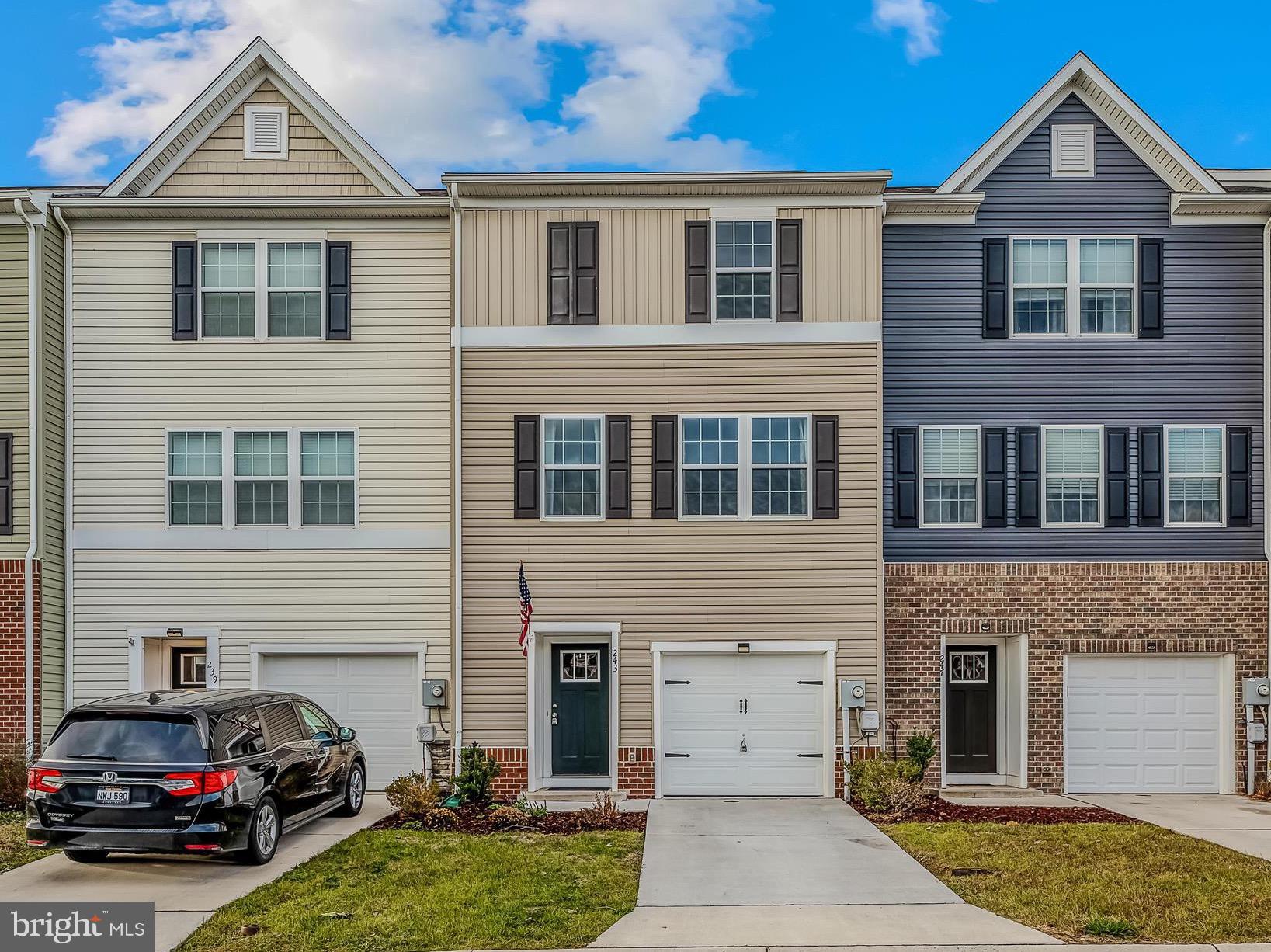 243 DREXEL CT