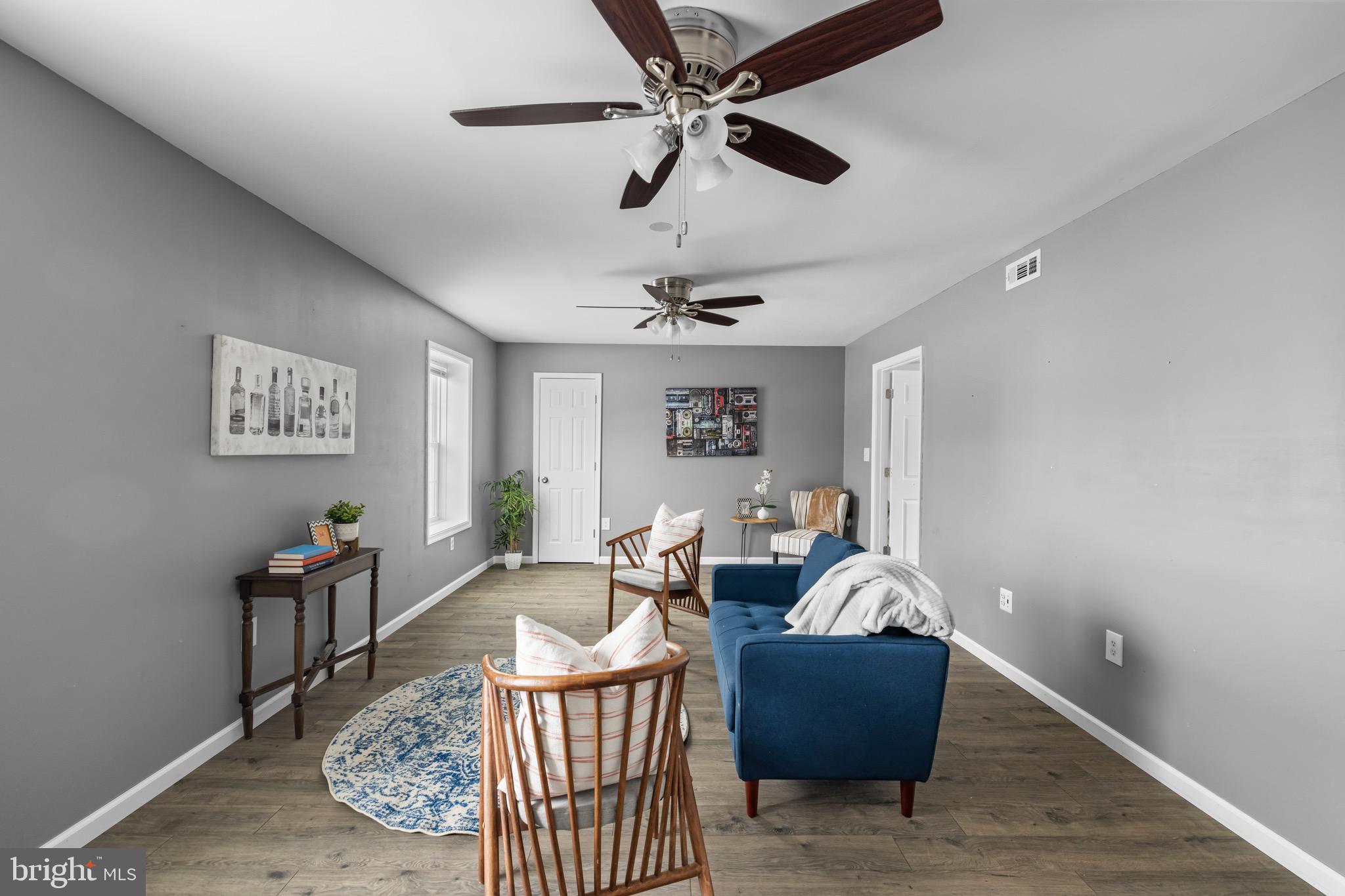 145 Eisenhower Cir