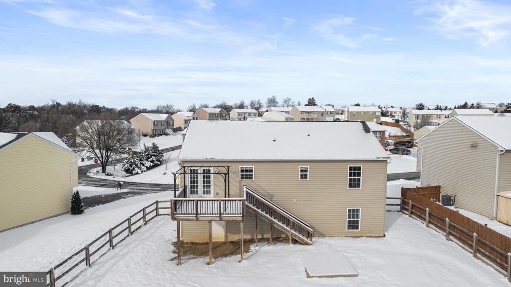 145 Eisenhower Cir