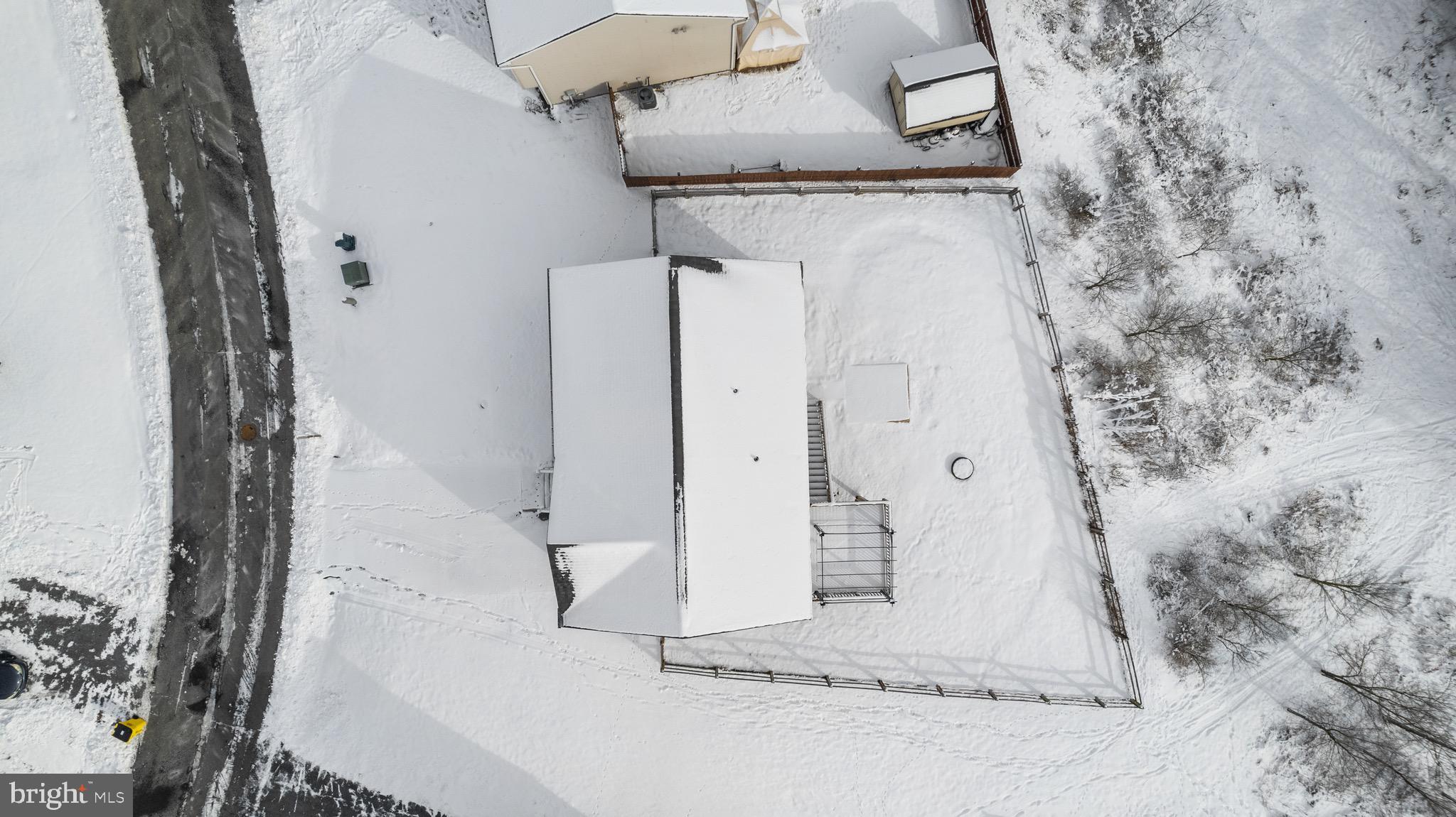 145 Eisenhower Cir