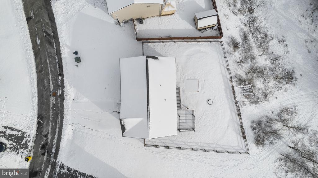 145 Eisenhower Cir